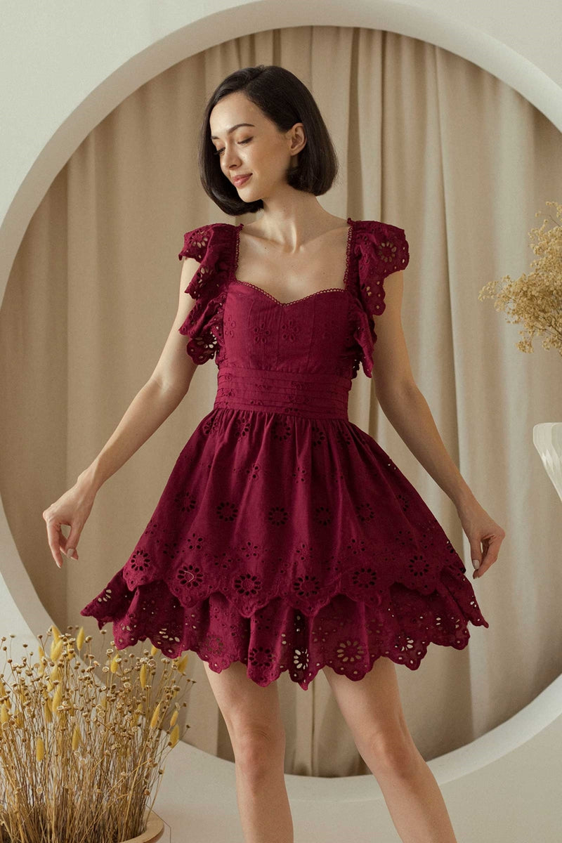 dionne red dress Clueless fashion outfits