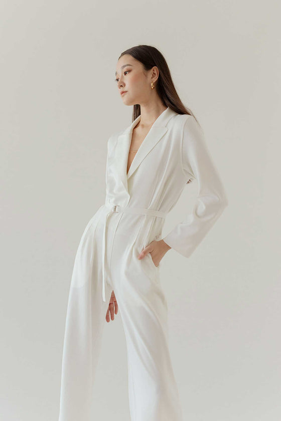 Dakizuxa Jumpsuit (White)