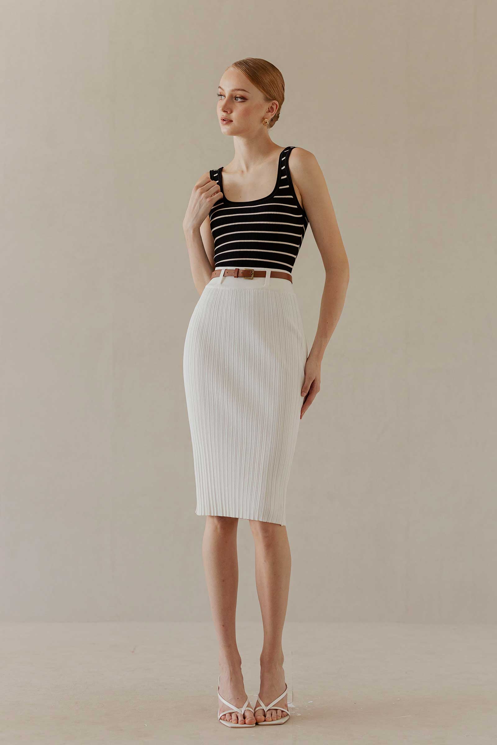 Dinierv Skirt (White)