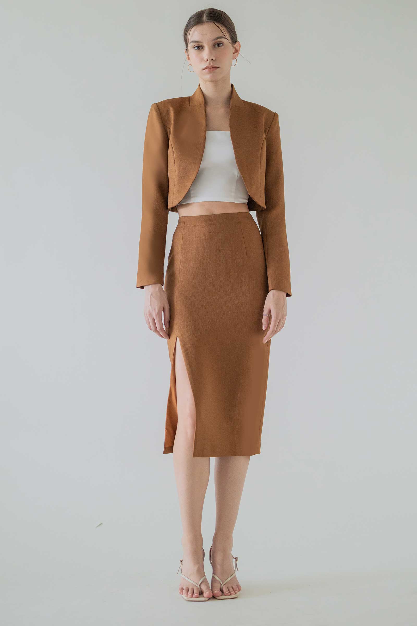 Poised Cropped Jacket (Brown)