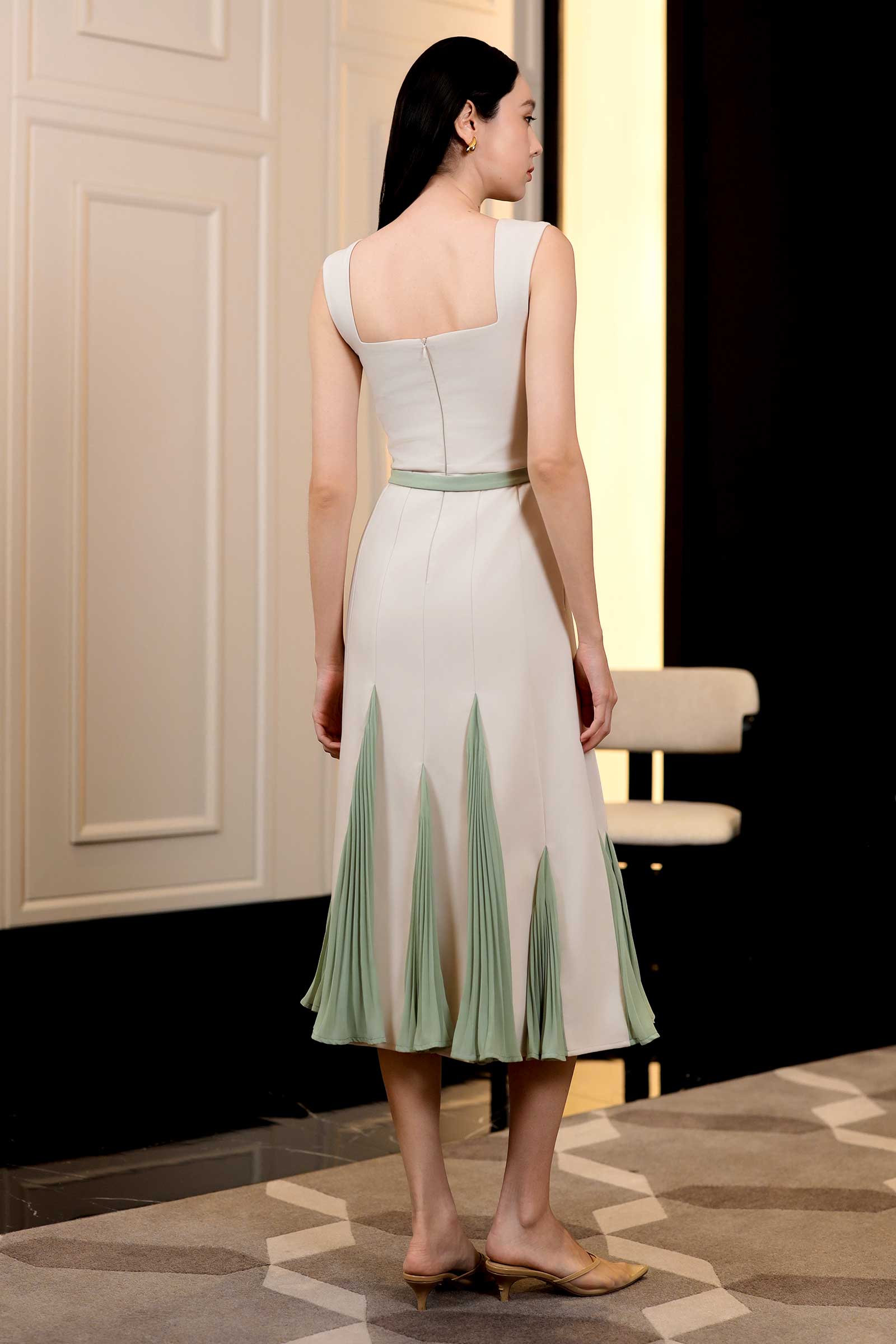 Davenne Dress (Ivory)