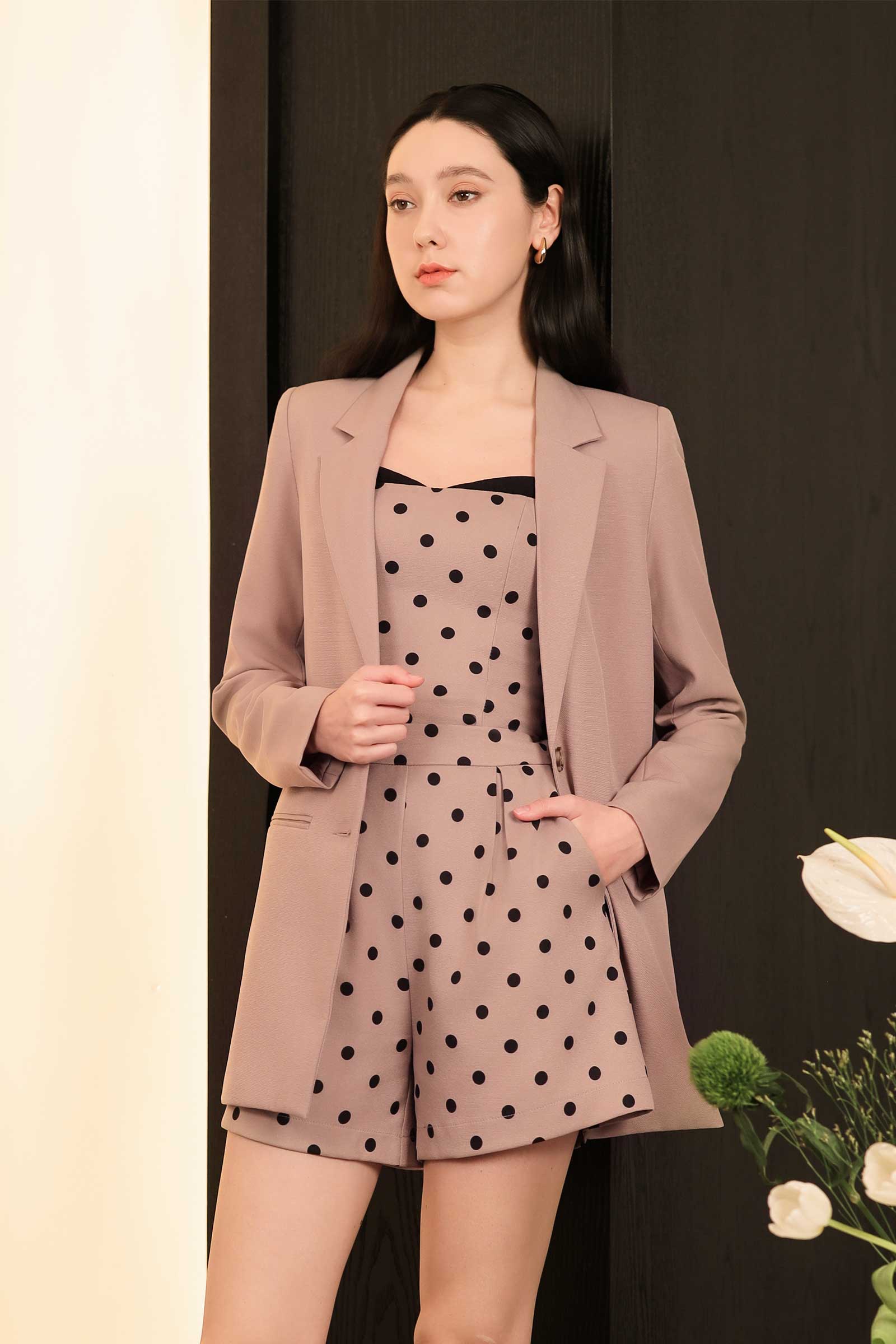 Dolenne Structured Blazer (Mauve)
