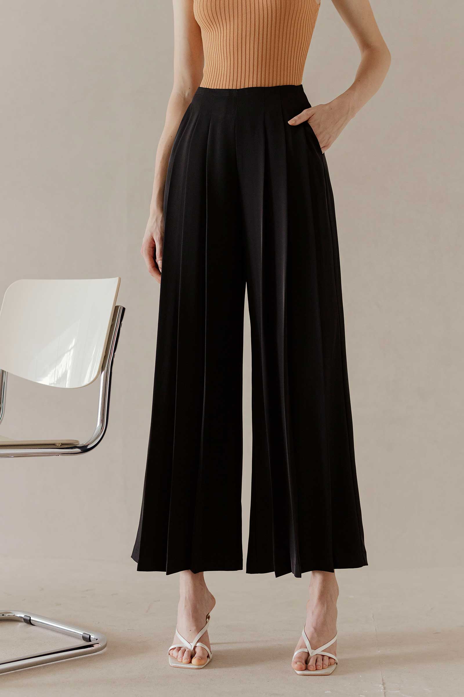 Duse Pants (Black)