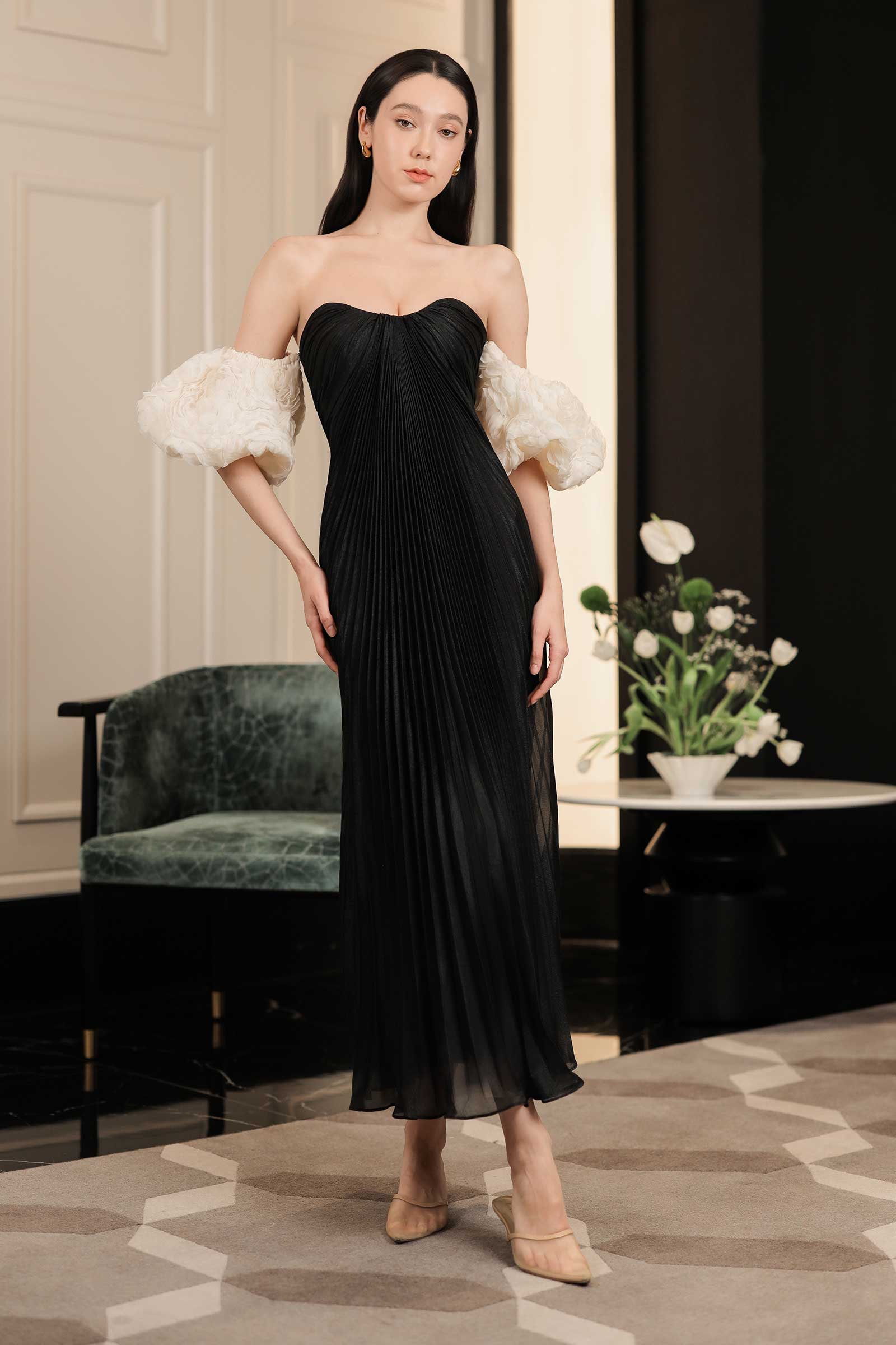 Dorelia Convertible Padded Dress (Black)