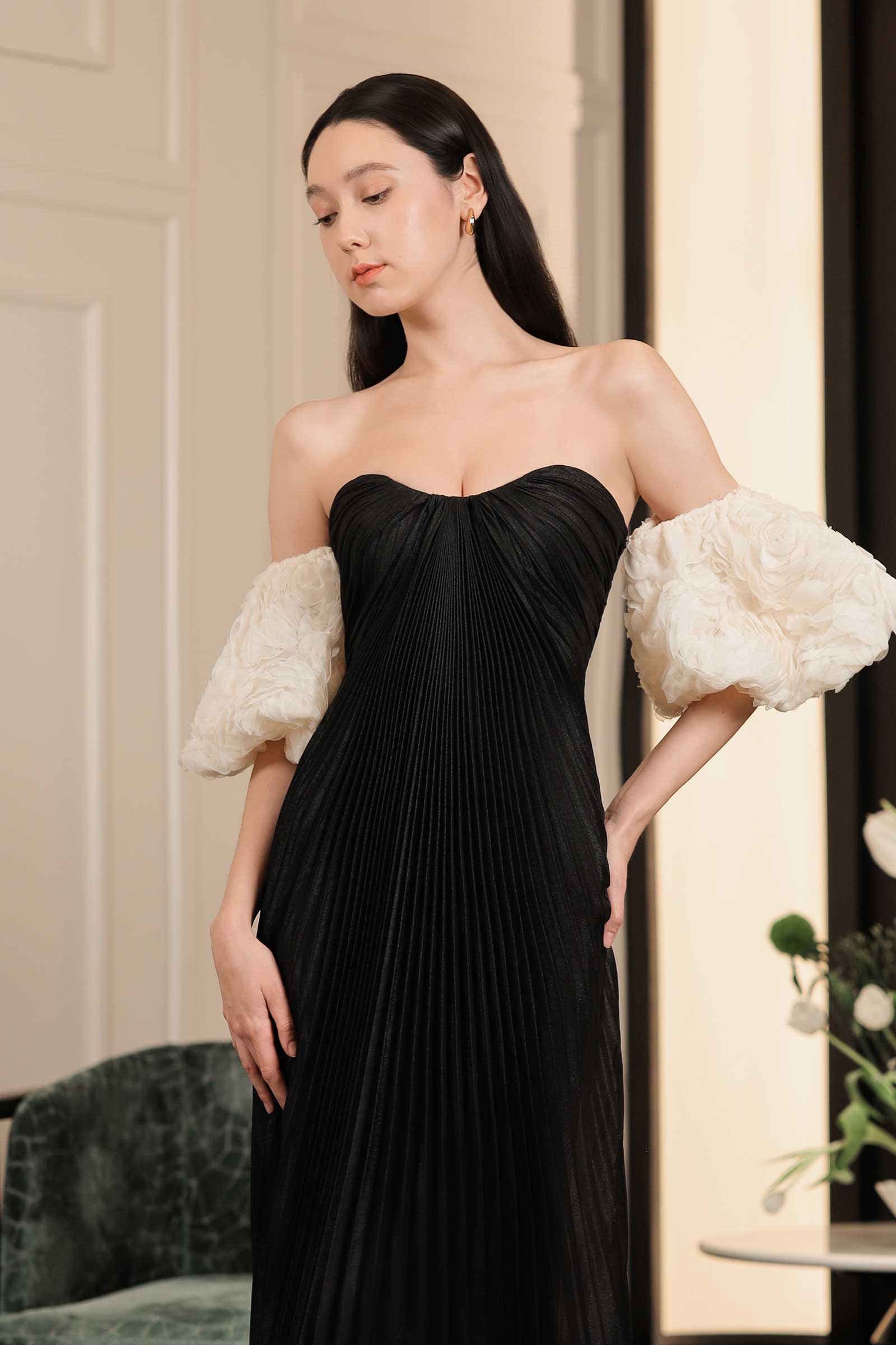 Dorelia Convertible Padded Dress (Black)