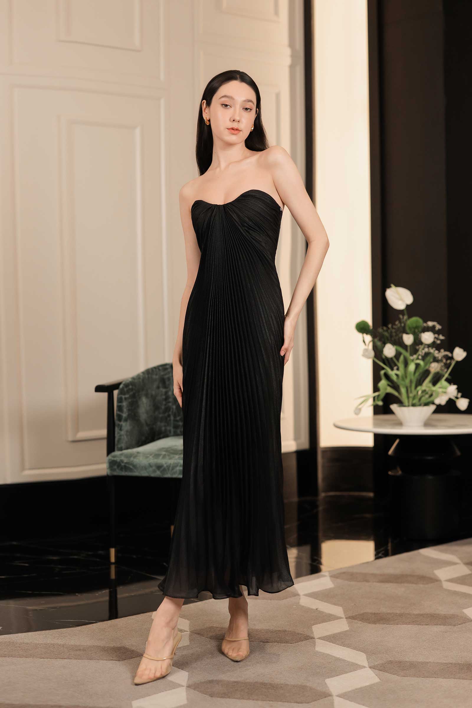 Dorelia Convertible Padded Dress (Black)