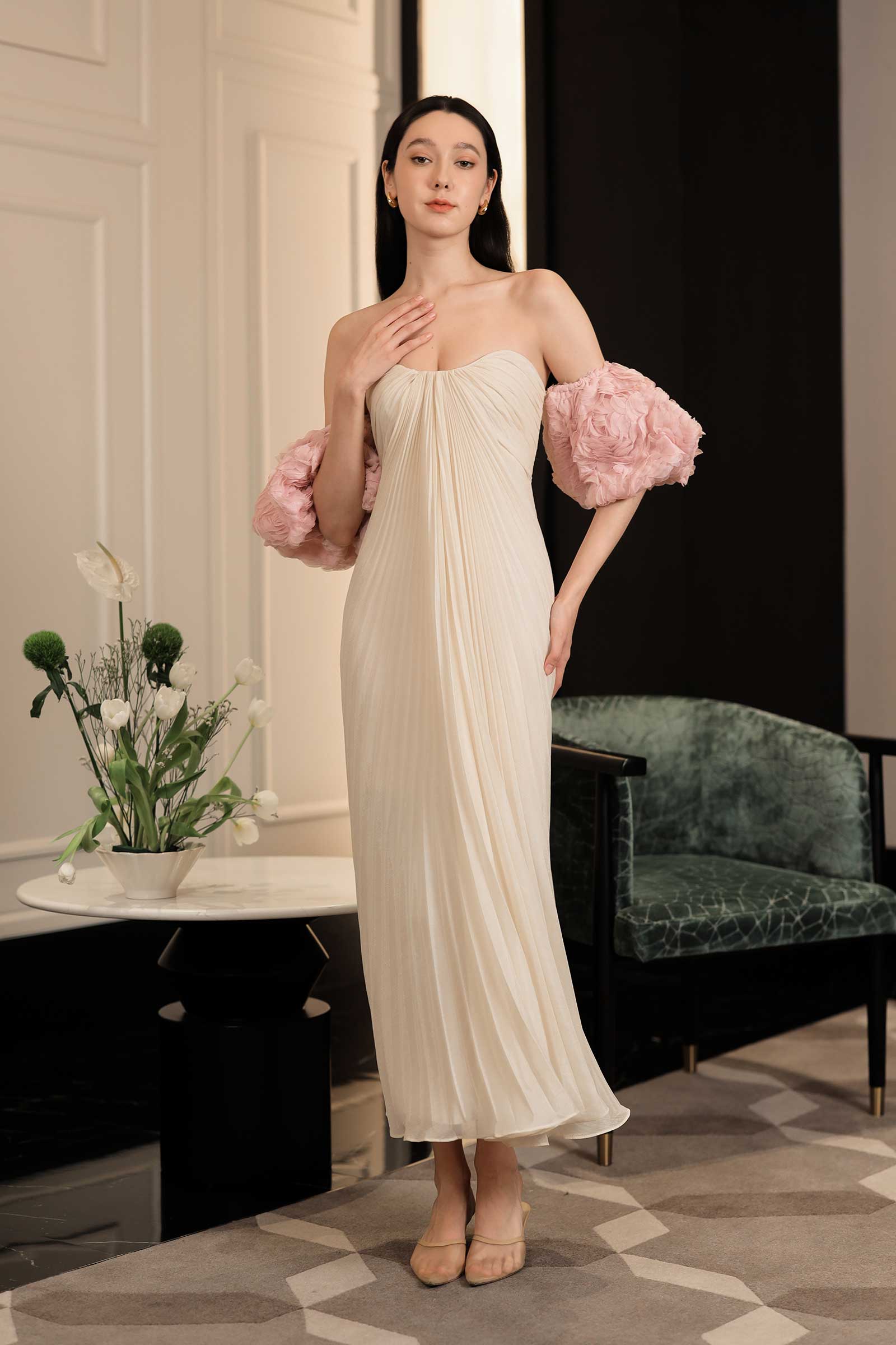 Dorelia Convertible Padded Dress (Cream)