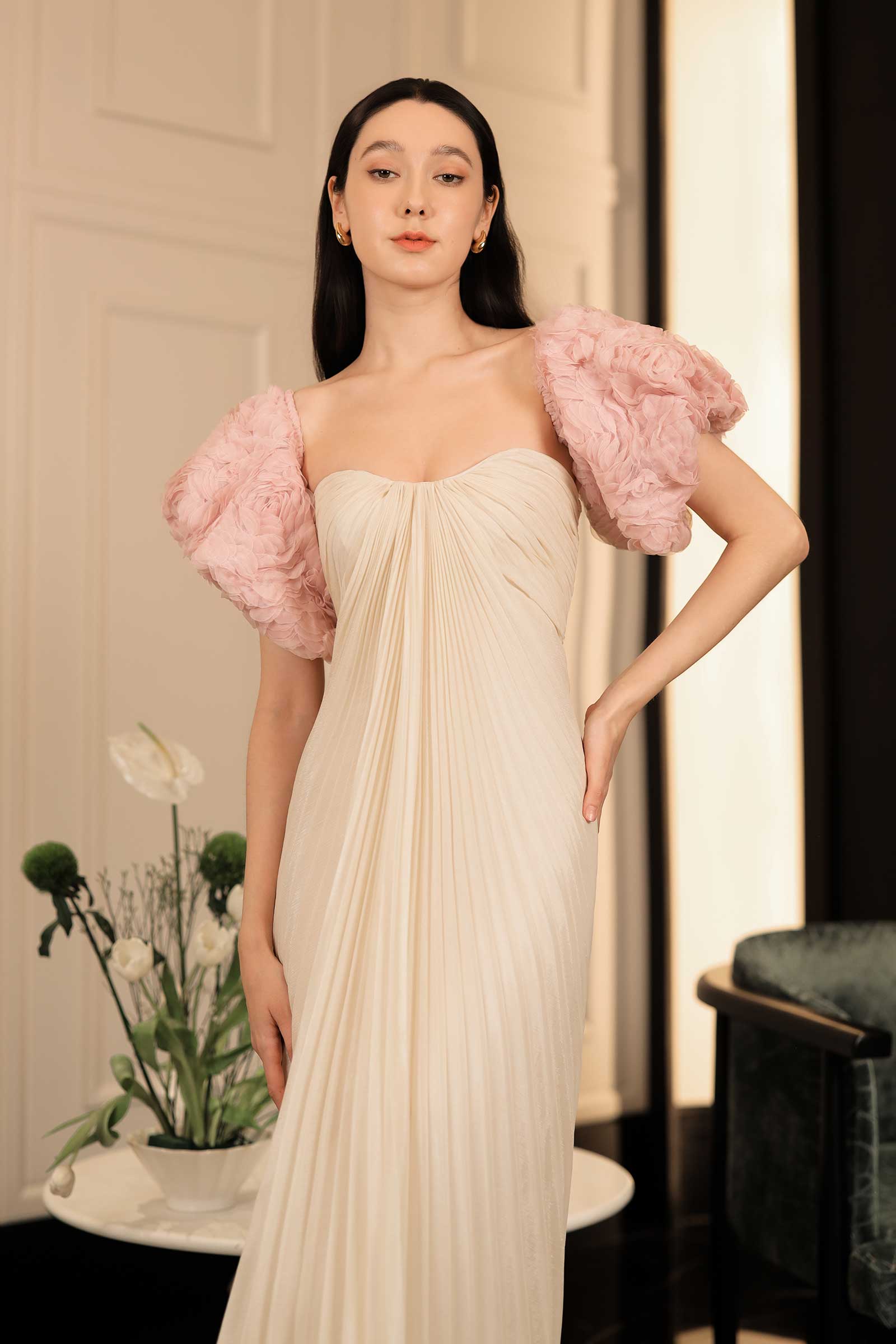 Dorelia Convertible Padded Dress (Cream)