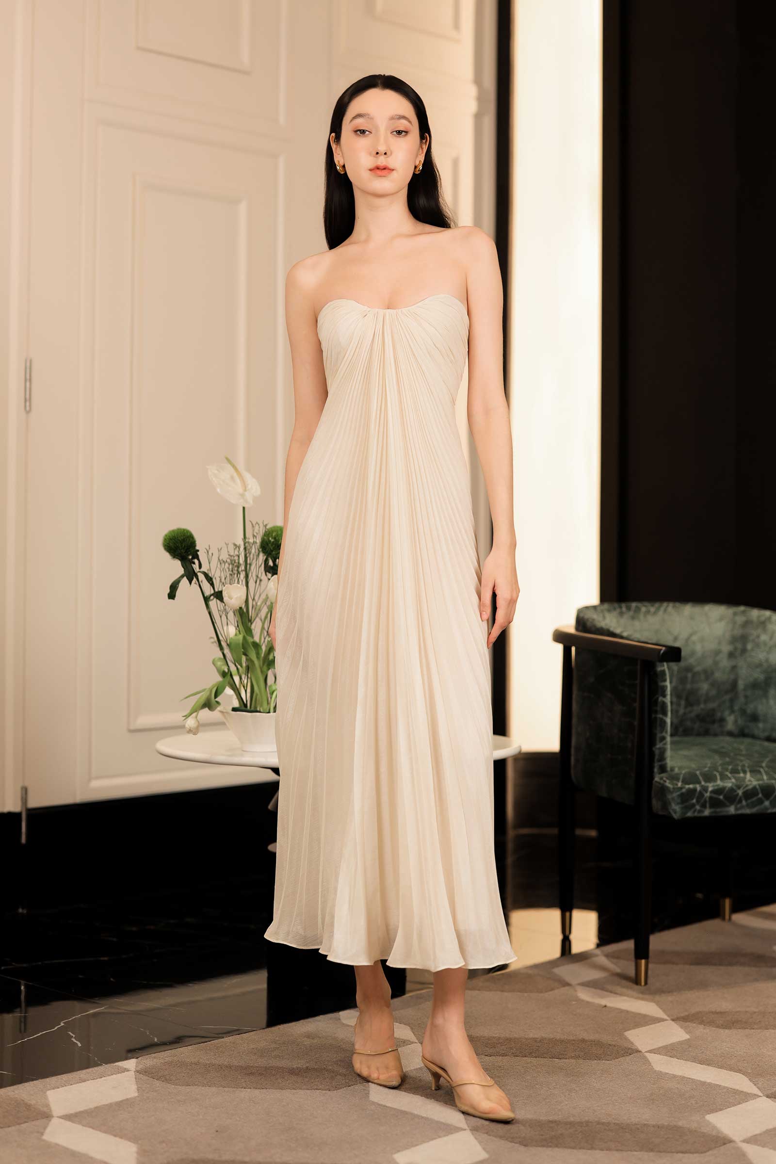 Dorelia Convertible Padded Dress (Cream)