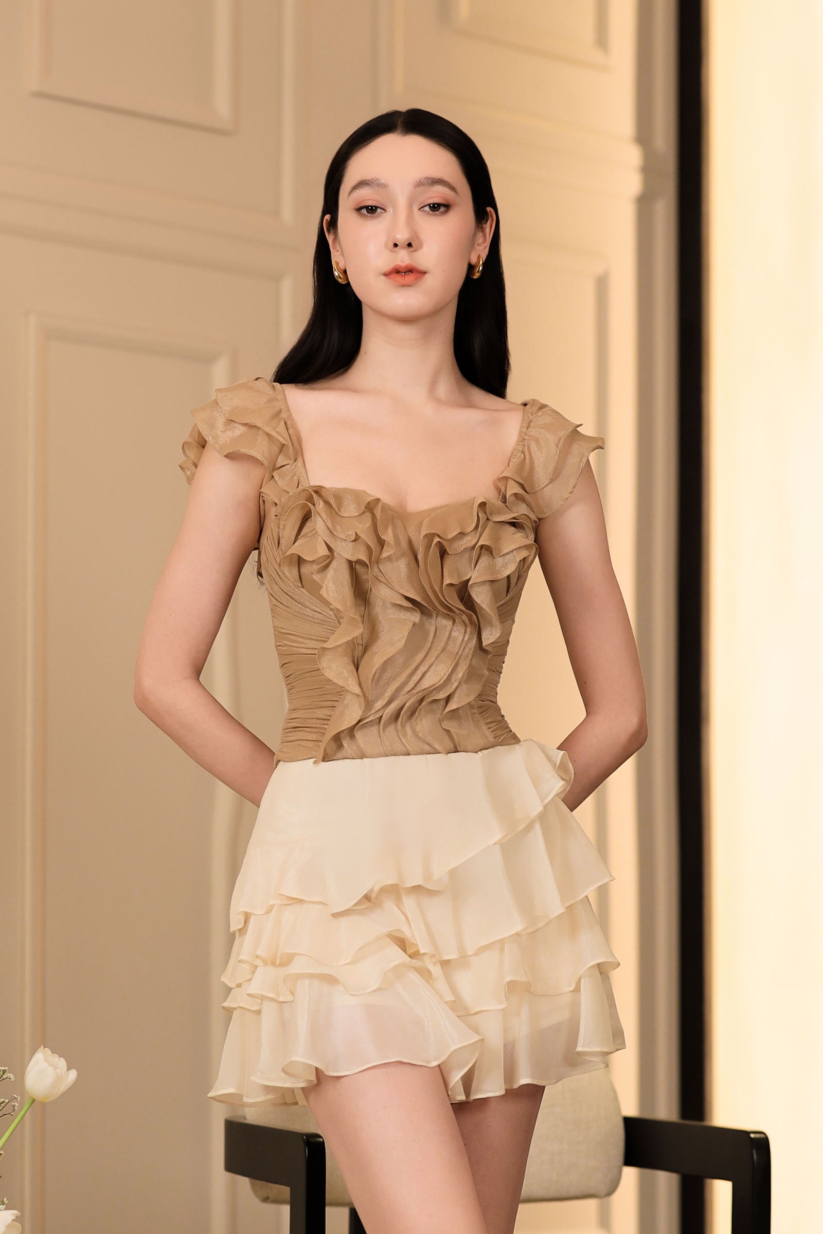 Deliora Convertible Padded Top (Mocha)