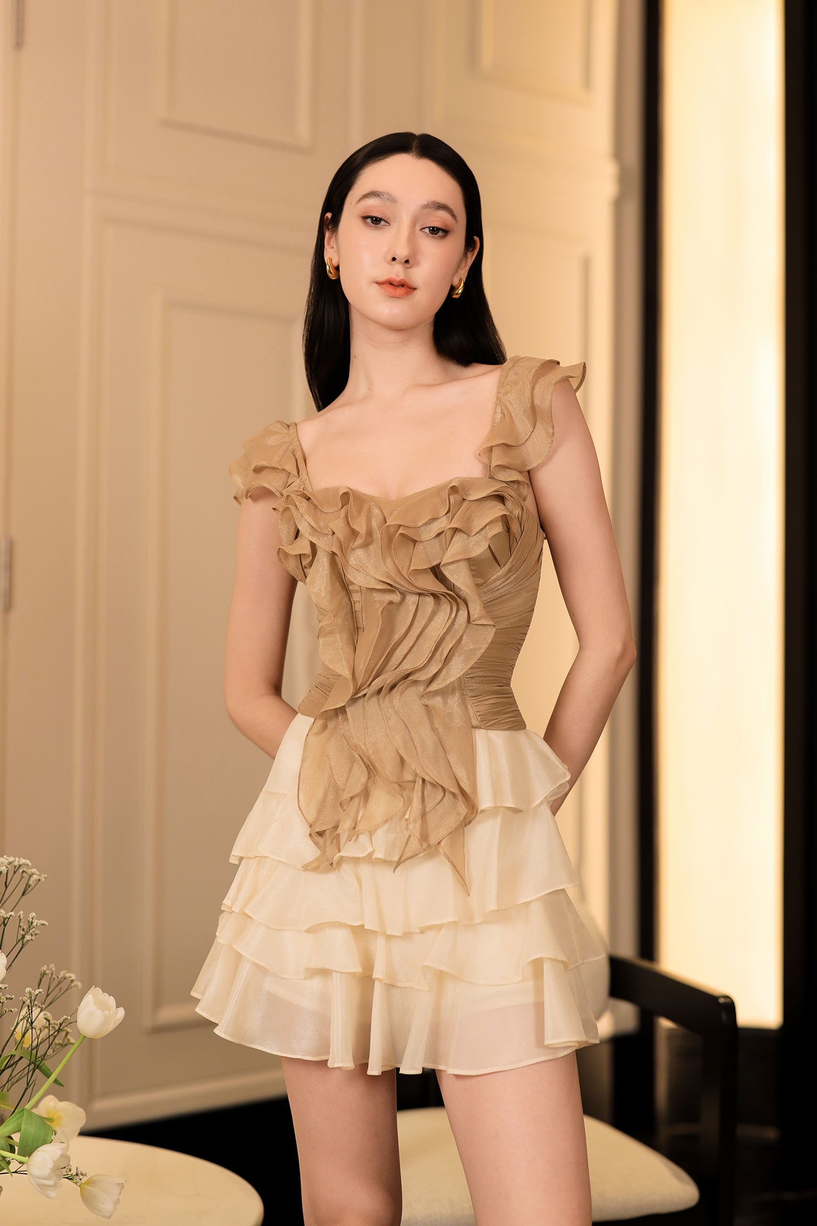 Deliora Convertible Padded Top (Mocha)