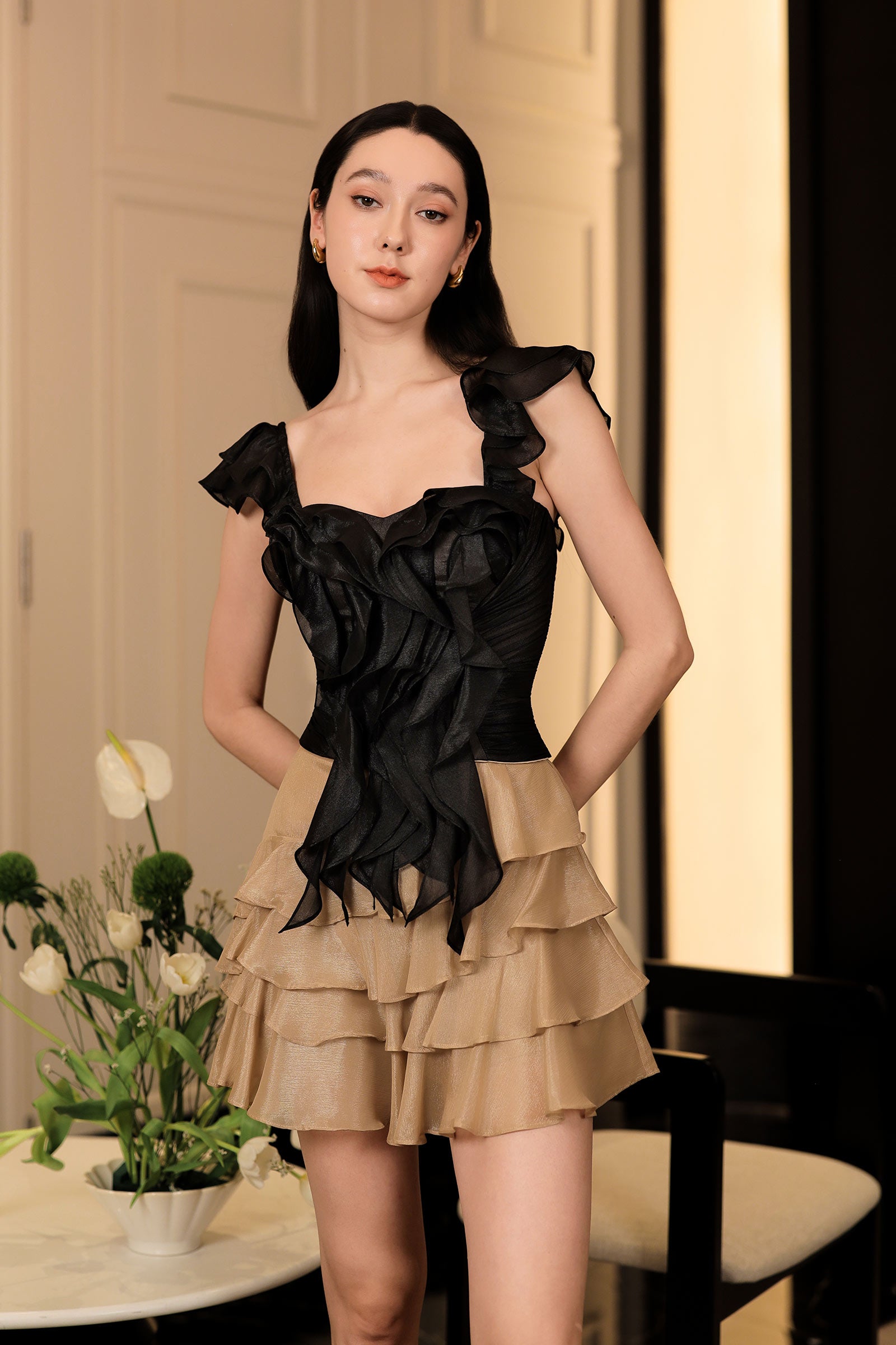 Deliora Convertible Padded Top (Black)