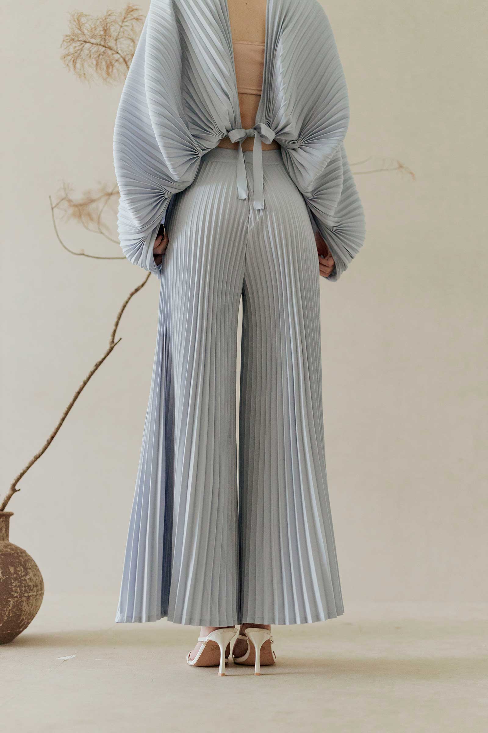 Derre Pleated Pants (Soft Blue)