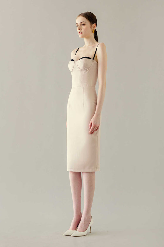 Duscier Dress (Champagne)