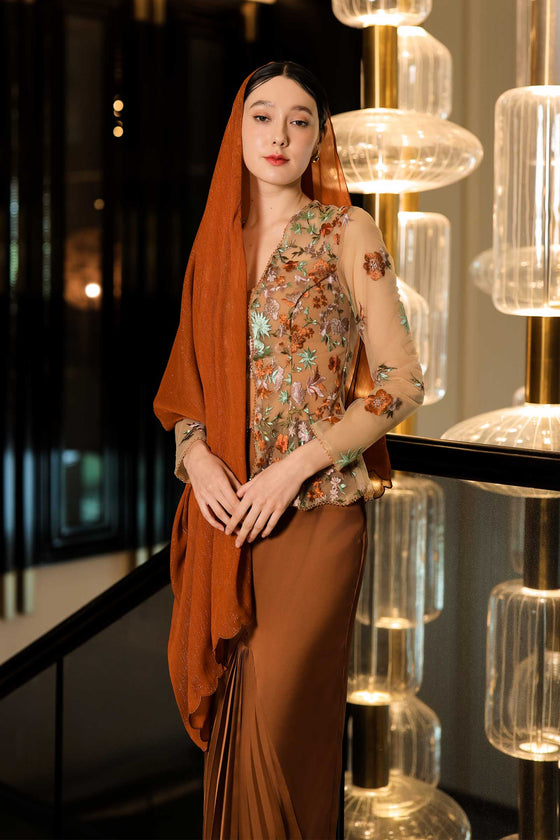 Daviere Kebaya Set (Brown)