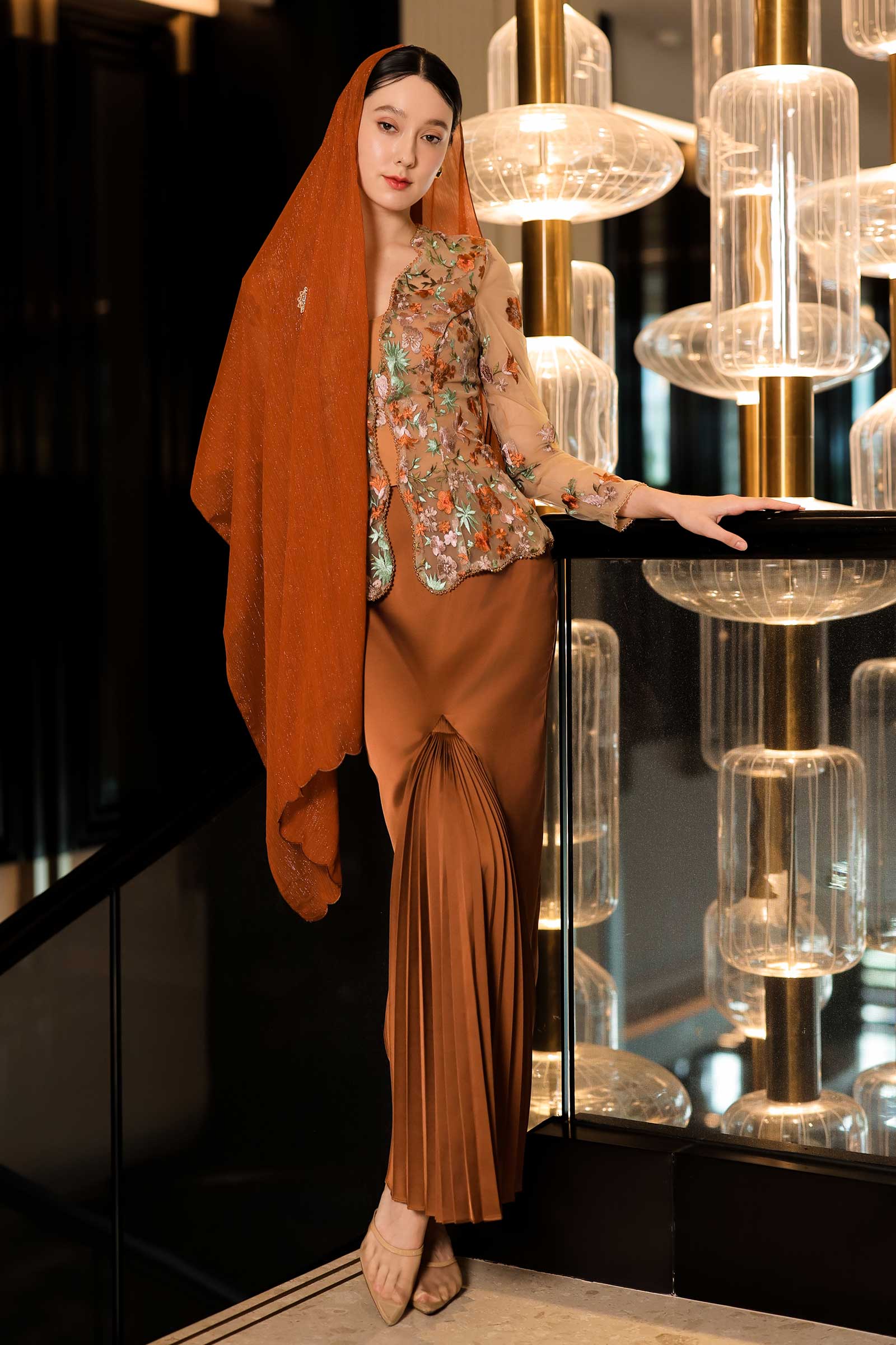 Daviere Kebaya Set (Brown)