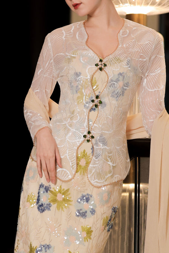 Tiariasa Padded Dress (Cream)