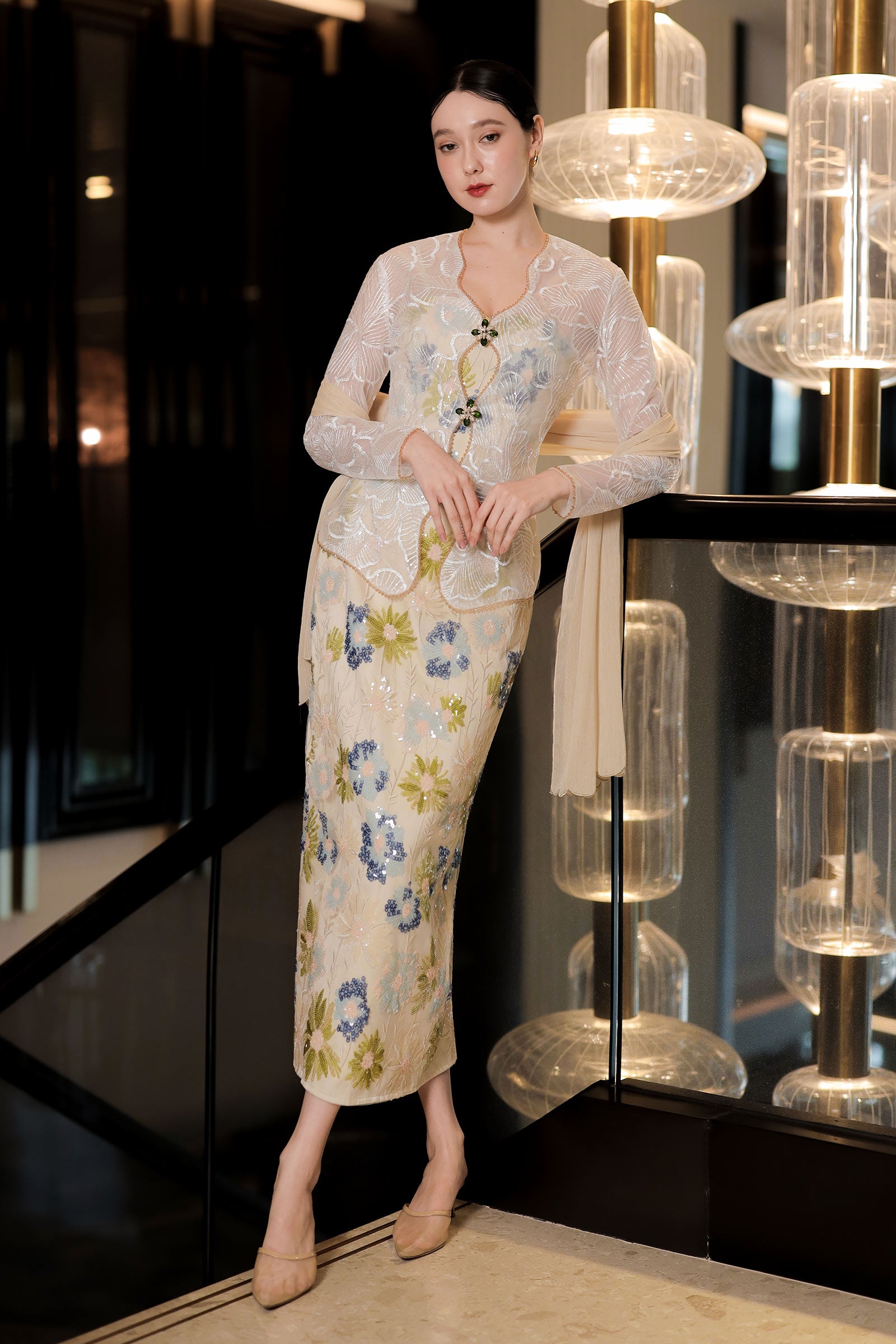 Tiariasa Kebaya Set (Cream)