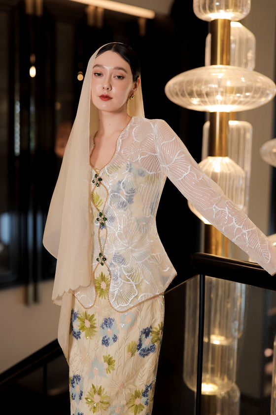 Tiariasa Padded Dress (Cream)