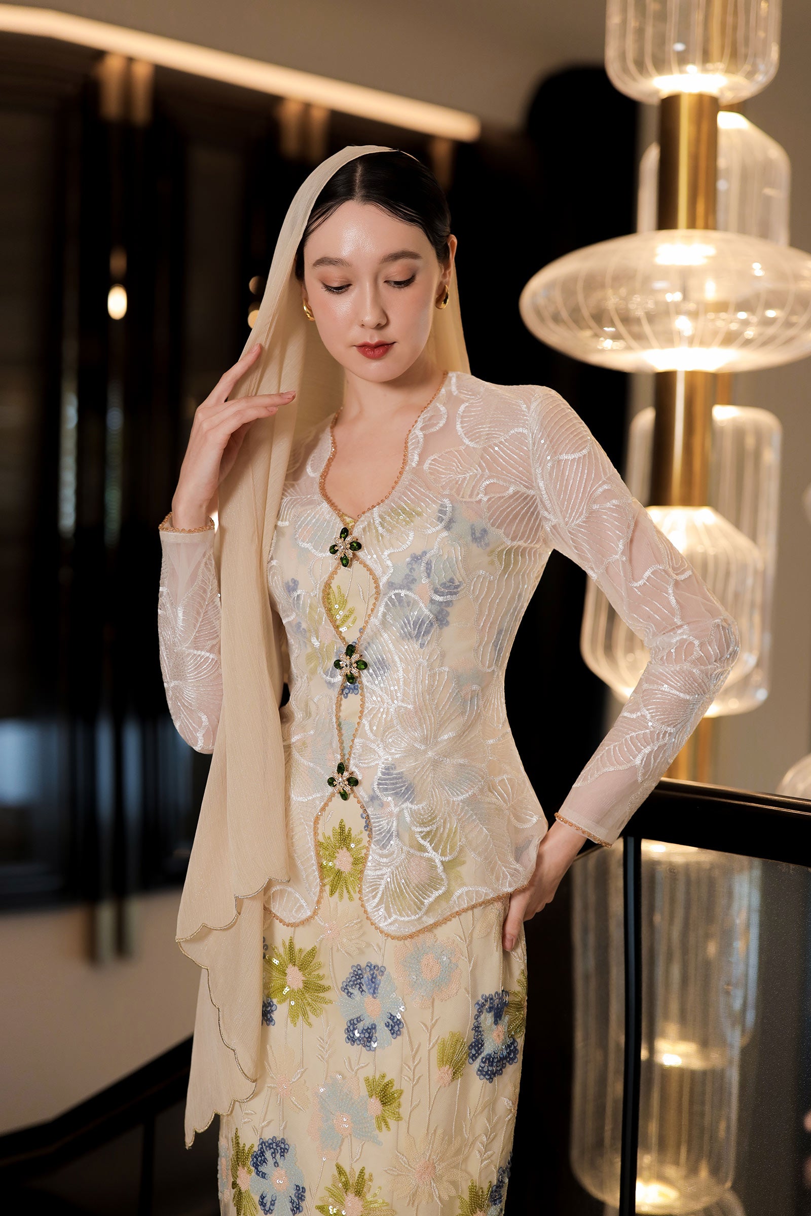 Tiariasa Kebaya Set (Cream)