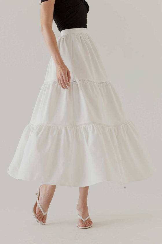 Dakiov Skirt (White)