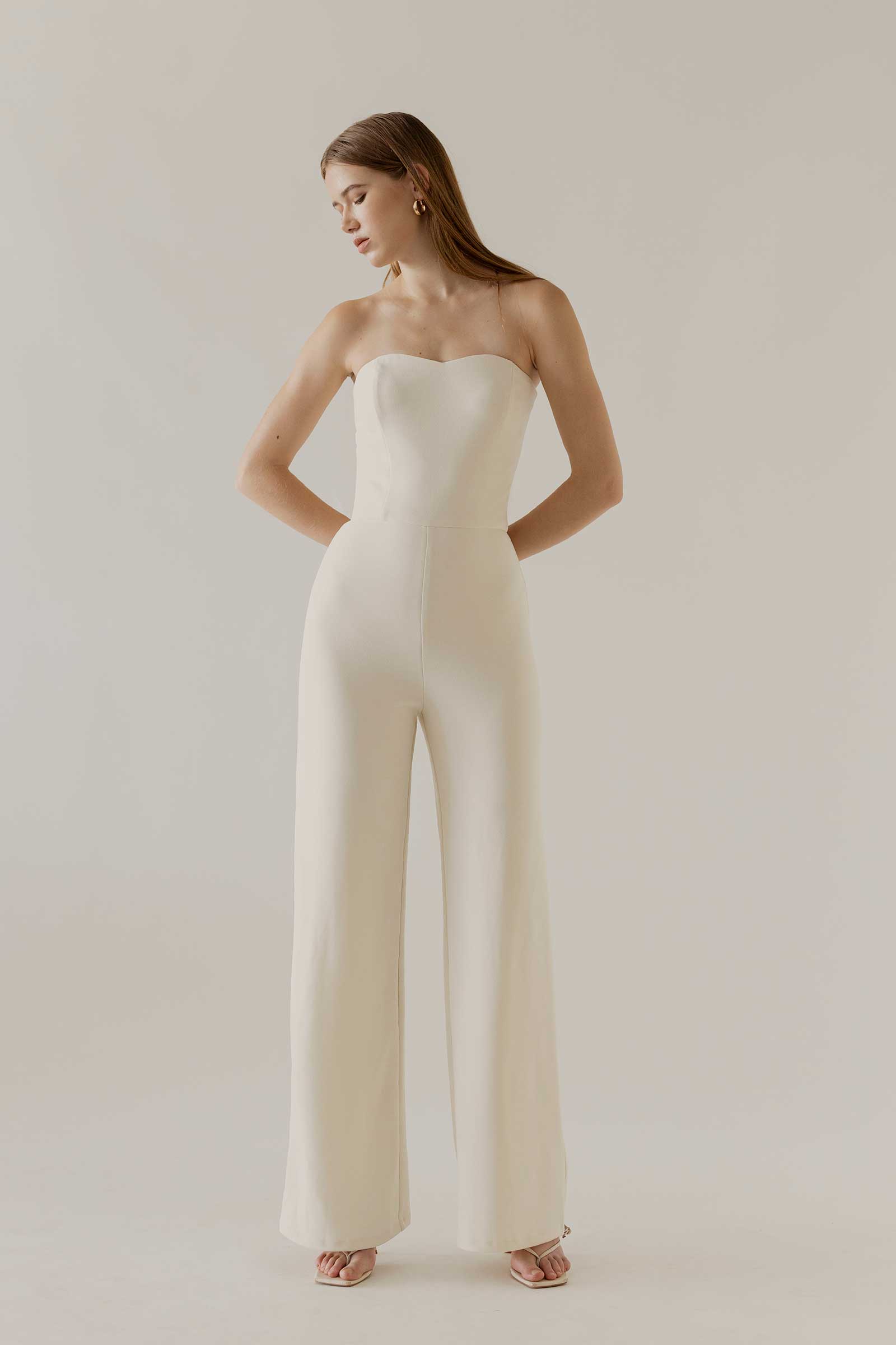 Dajuorux Jumpsuit (Ivory)