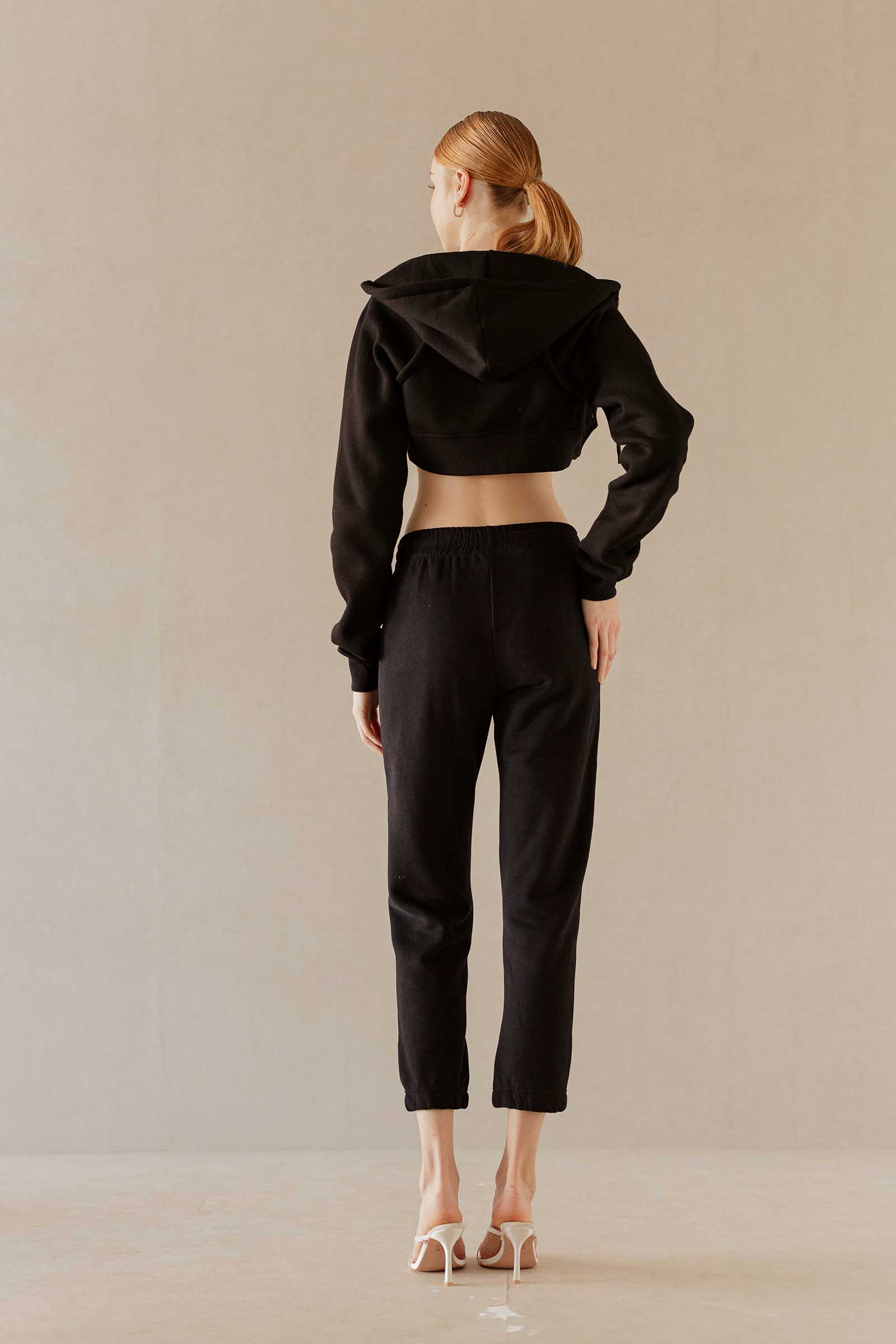 Doliovuy Cropped Jacket (Black)