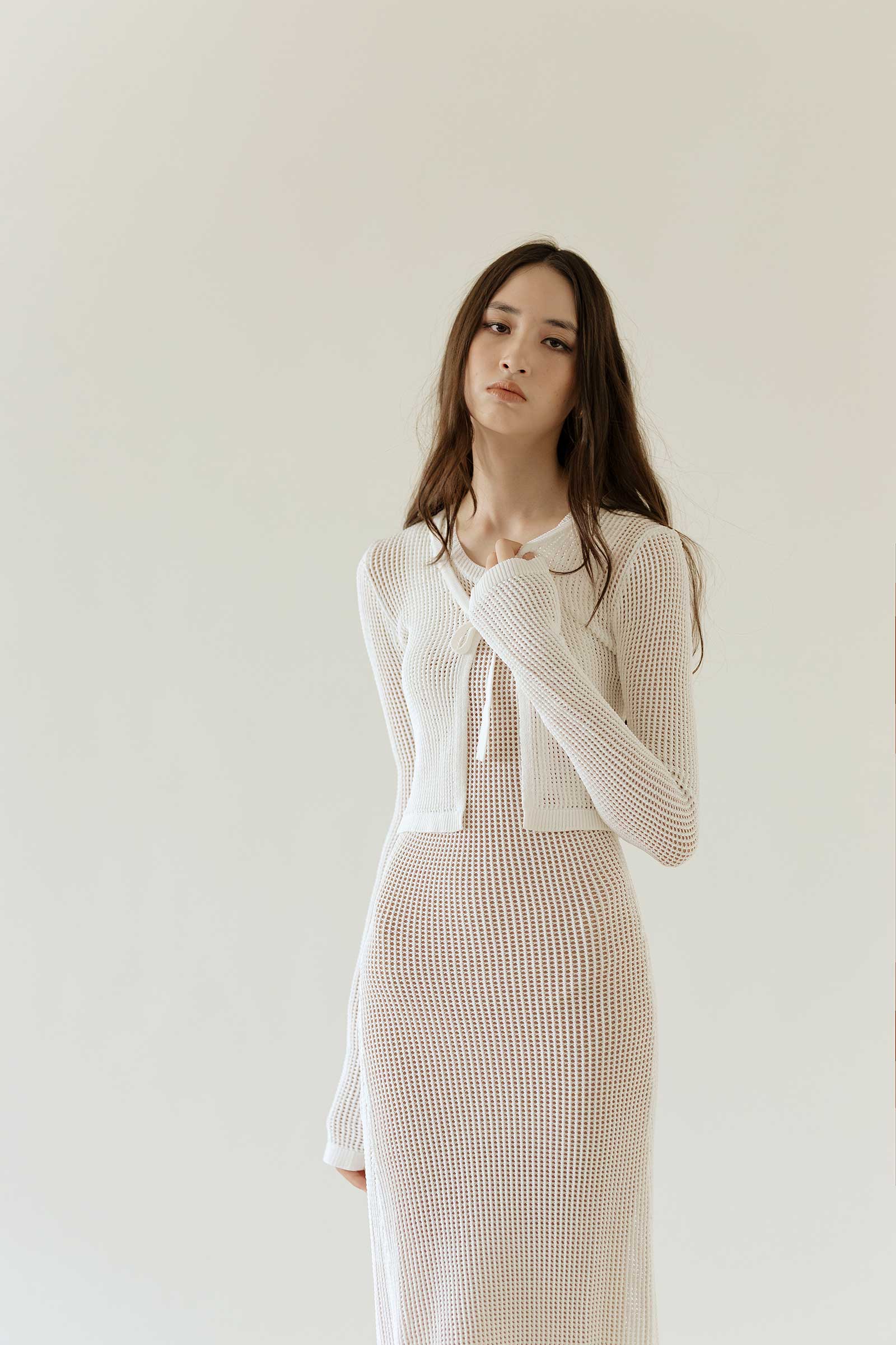 Dokieztuy Cardi Top (White)