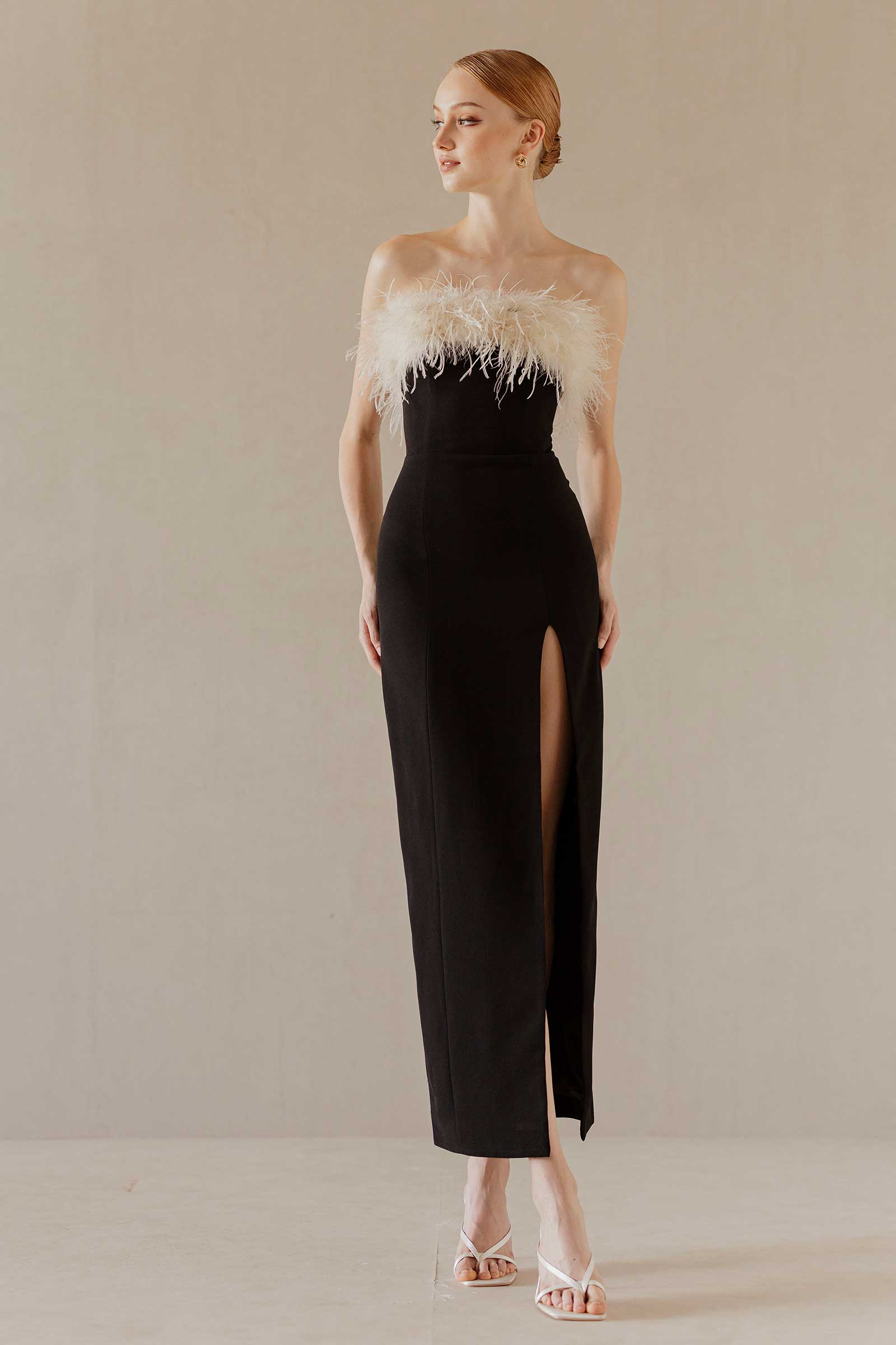 Diolianiz Gown (Black)