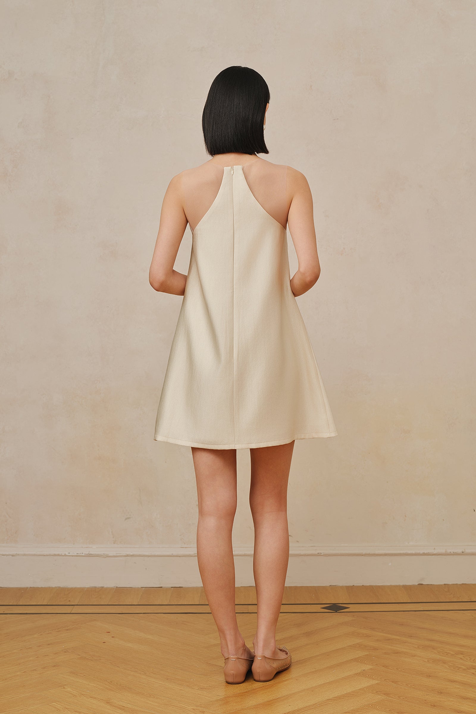 Maia Dress (Elact Champagne)