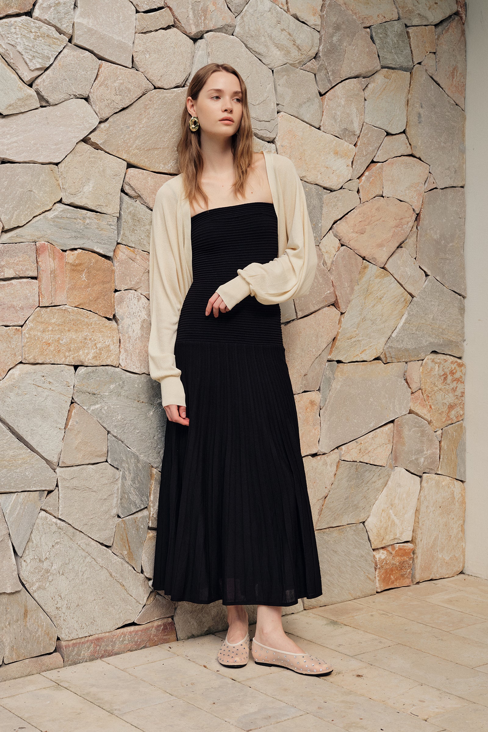 Phyllo Midi Knit Dress (Black)