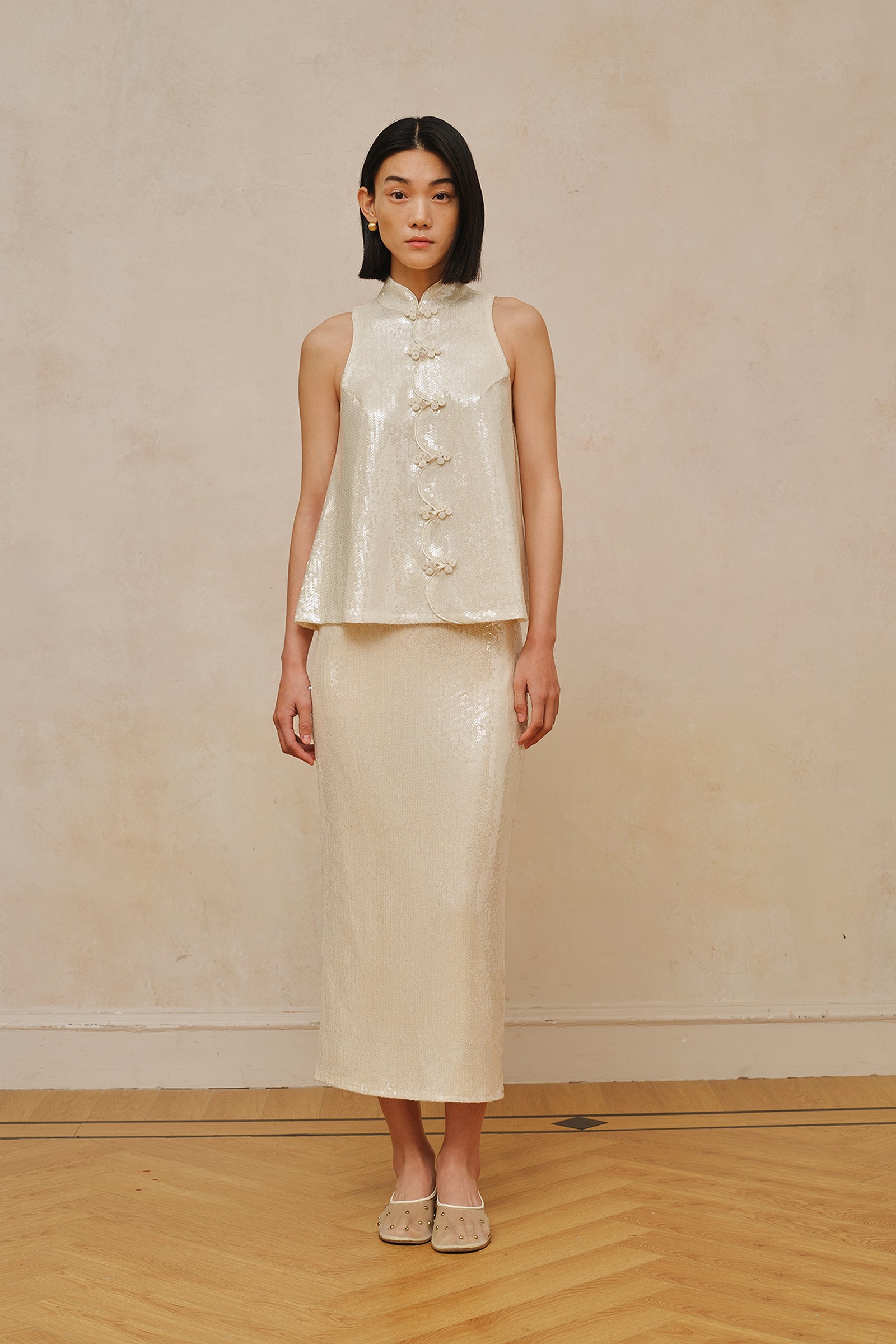 Lumen Top (Porcelain White)