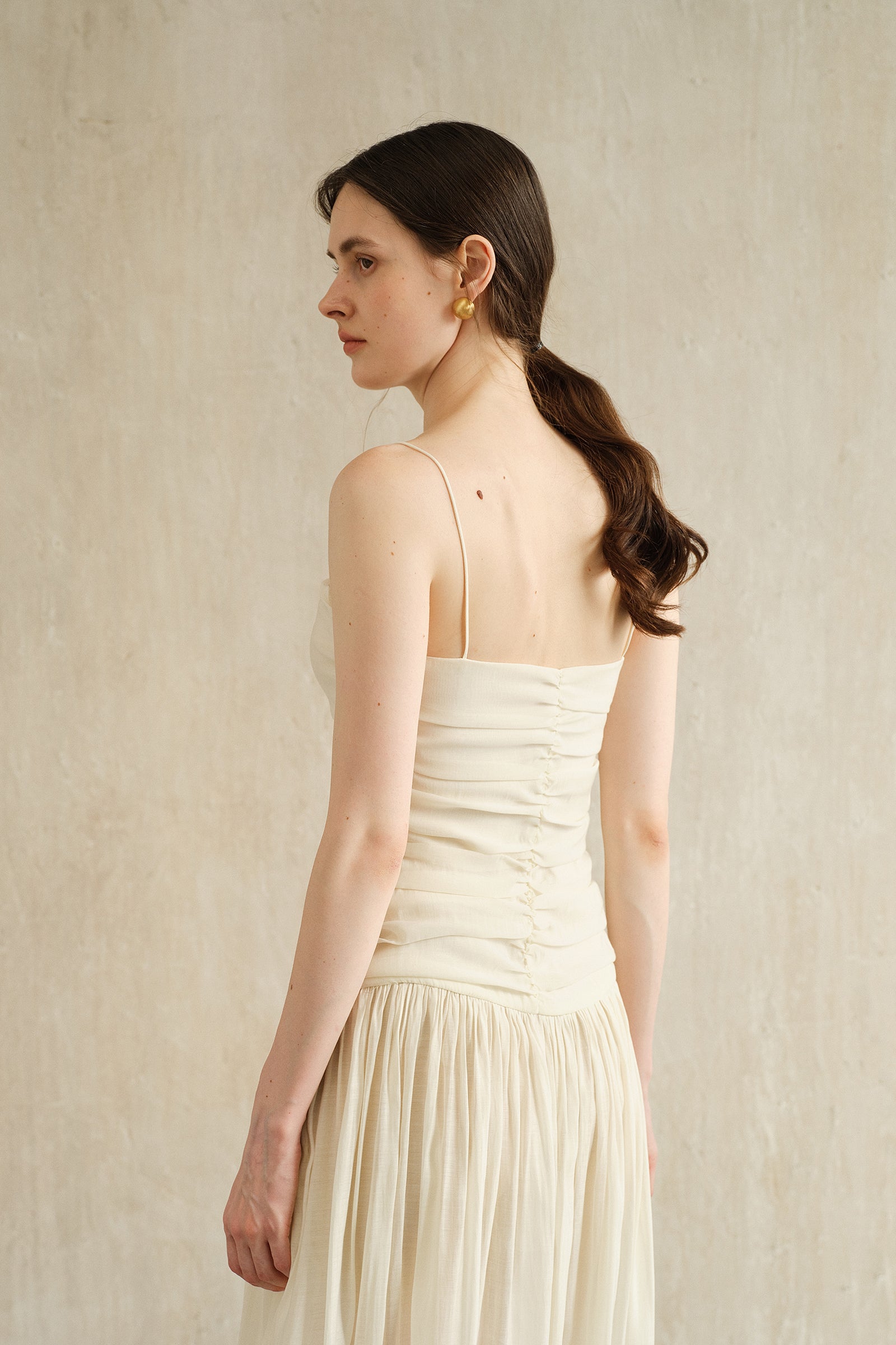 Palais Dress (Ivory Veil)
