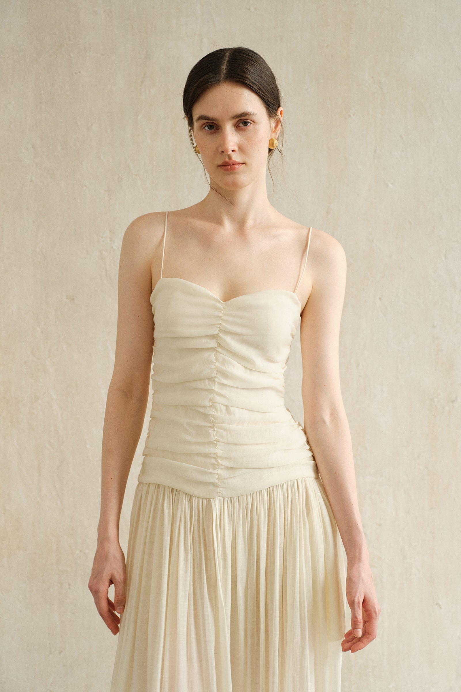 Palais Dress (Ivory Veil)