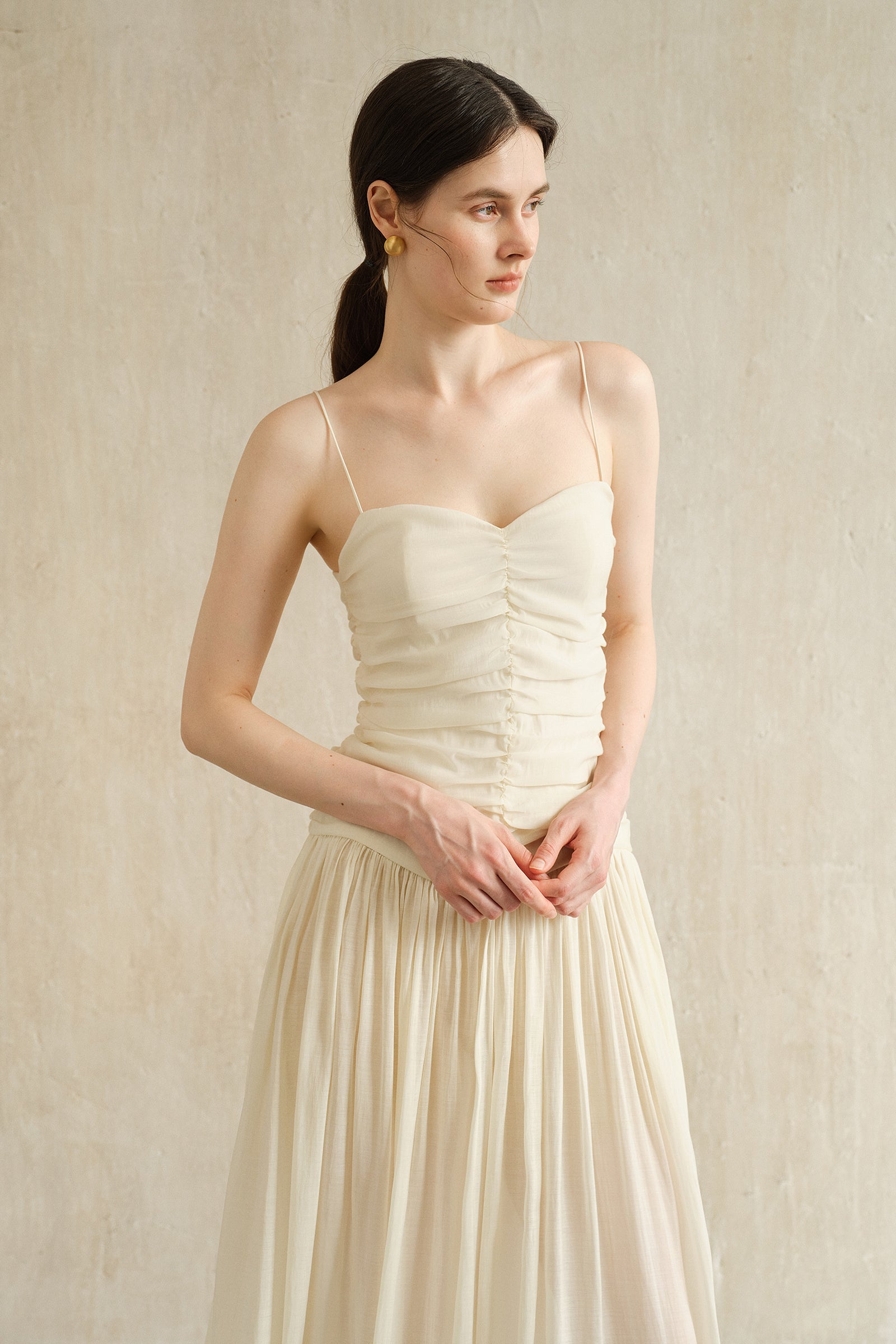 Palais Dress (Ivory Veil)
