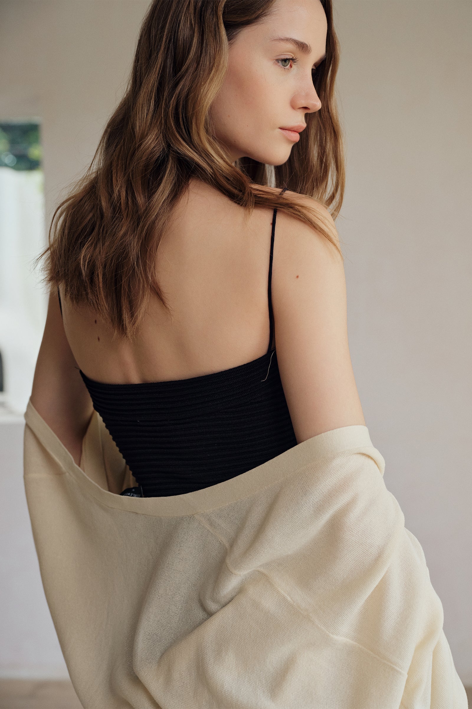 Beth Cropped Knit Overlay (Curd)