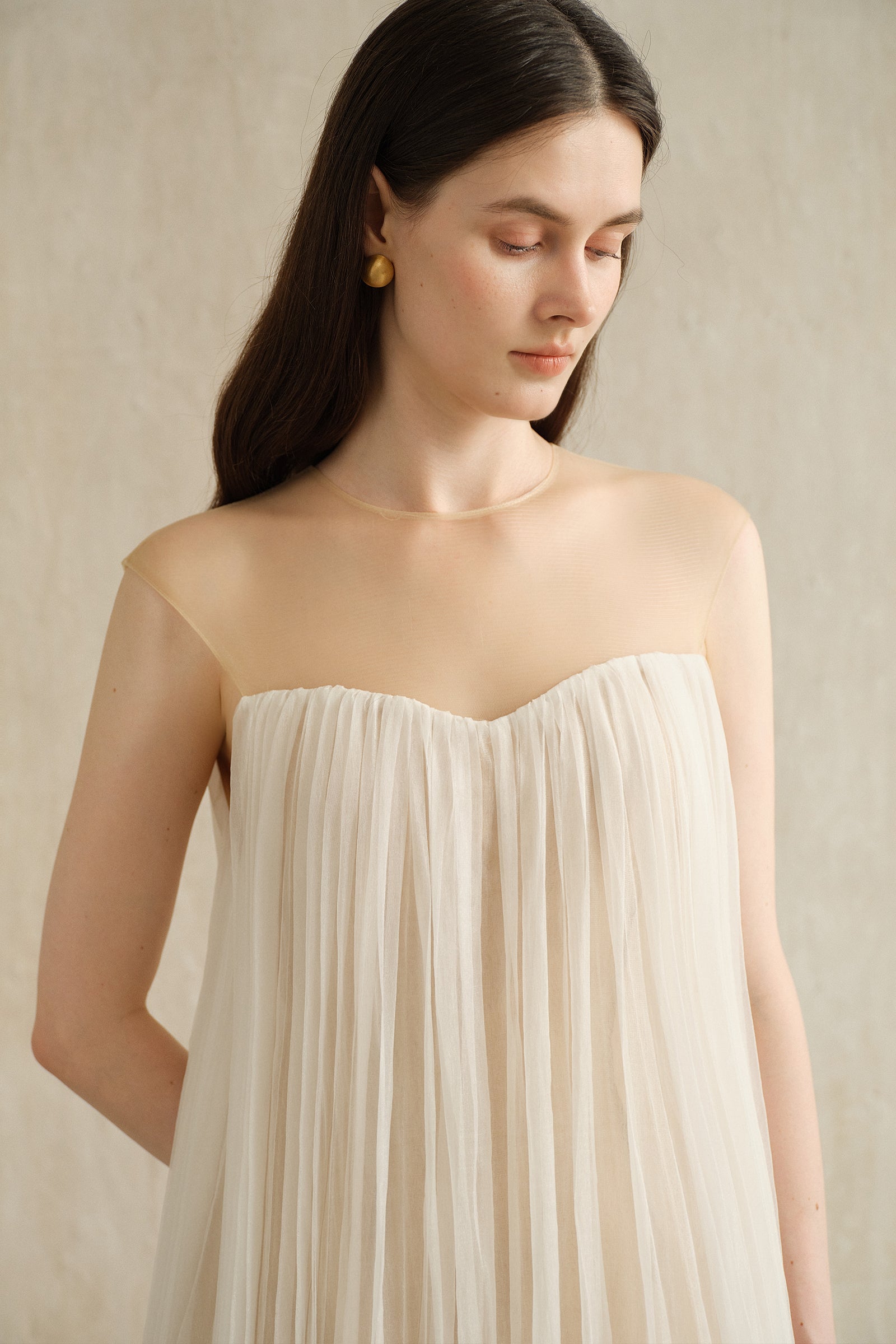 Rumi Long Dress (White Veil)