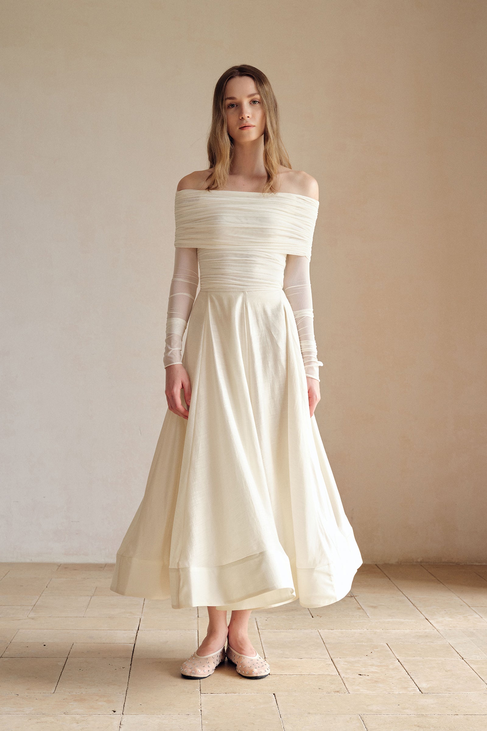 Bailey Mesh Ruched Off Shoulder Top (Ice White)