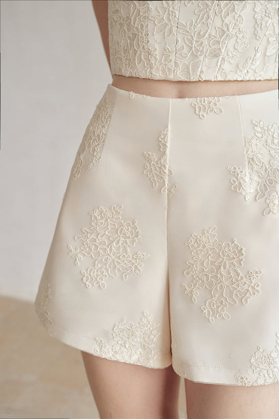 Rea Lace Shorts