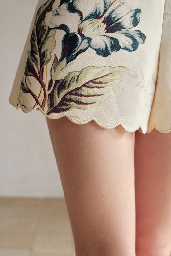 Deluna Printed Scallop Embroidery Shorts