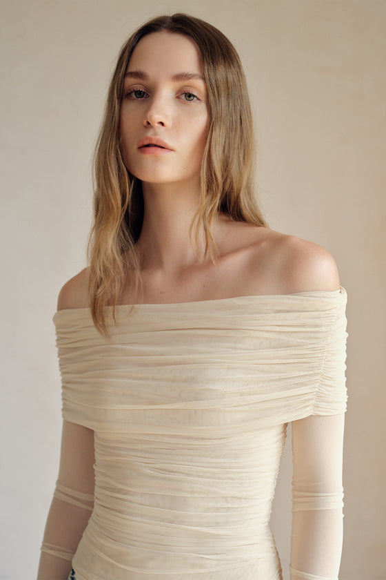 Bailey Mesh Ruched Off Shoulder Top (Buttercream)