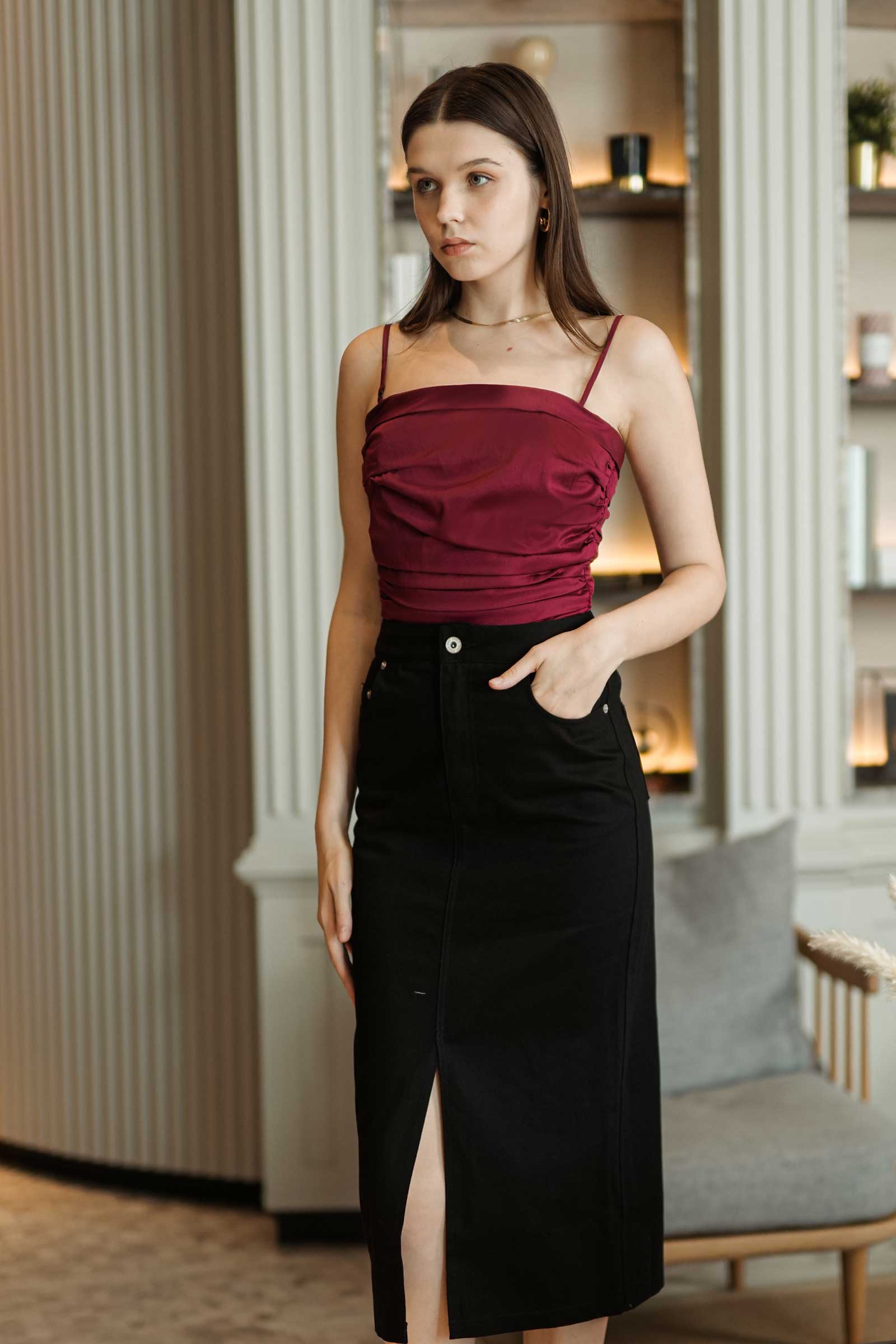 Dinuze Top (Maroon)