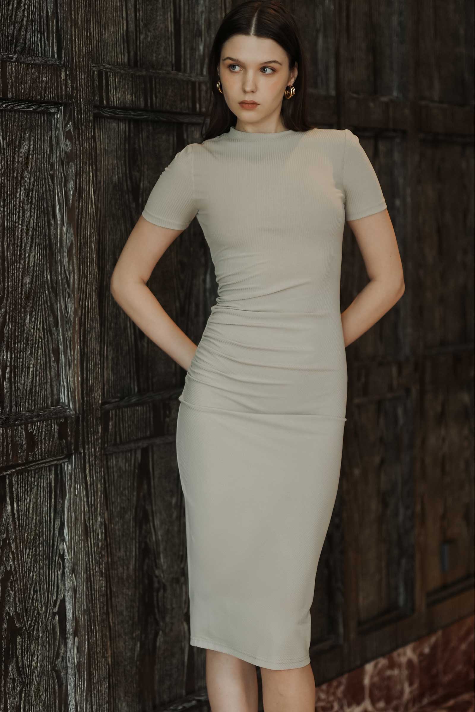 Doreale Ribbed Dress (Sand Grey)