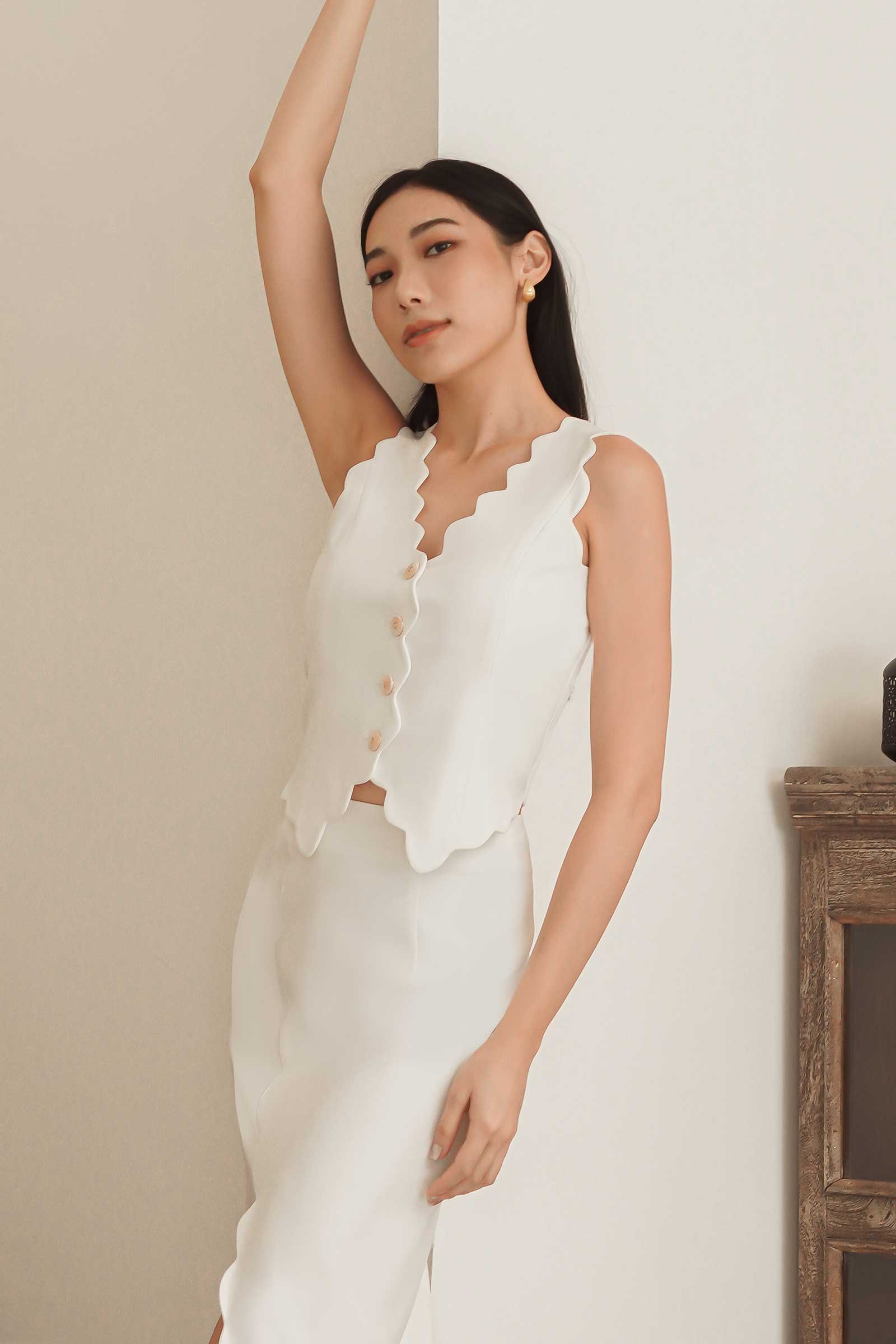 Diasv Scallop Vest Top (White)