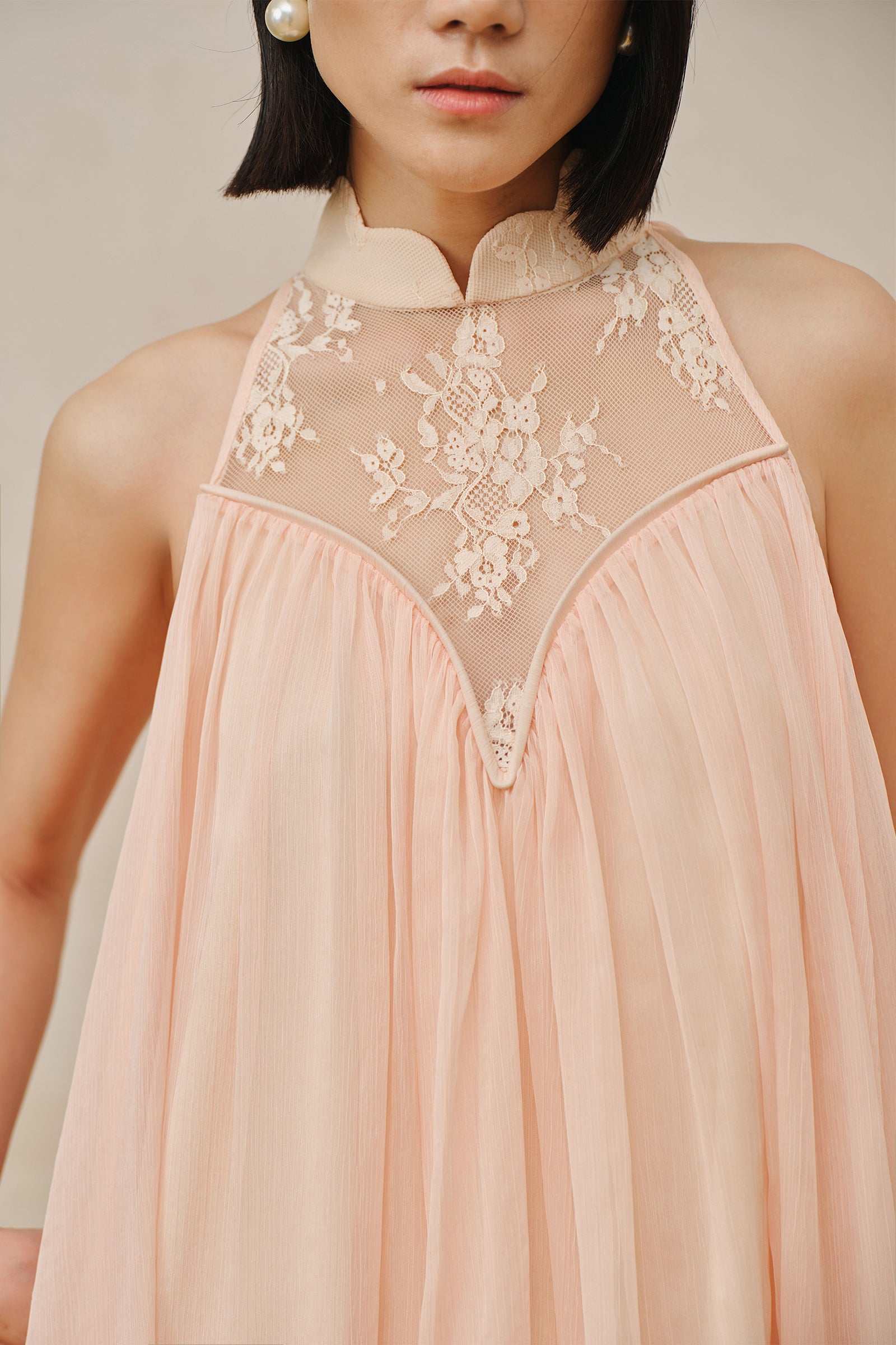 Heir Dress (Feather Blush)