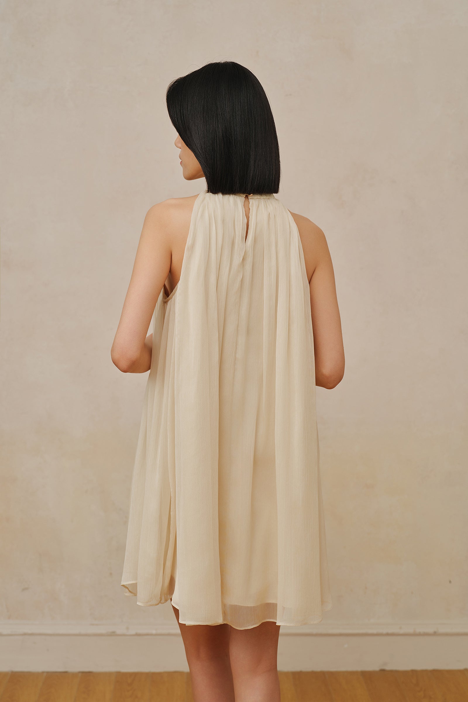 Heir Dress (Antique Beige)
