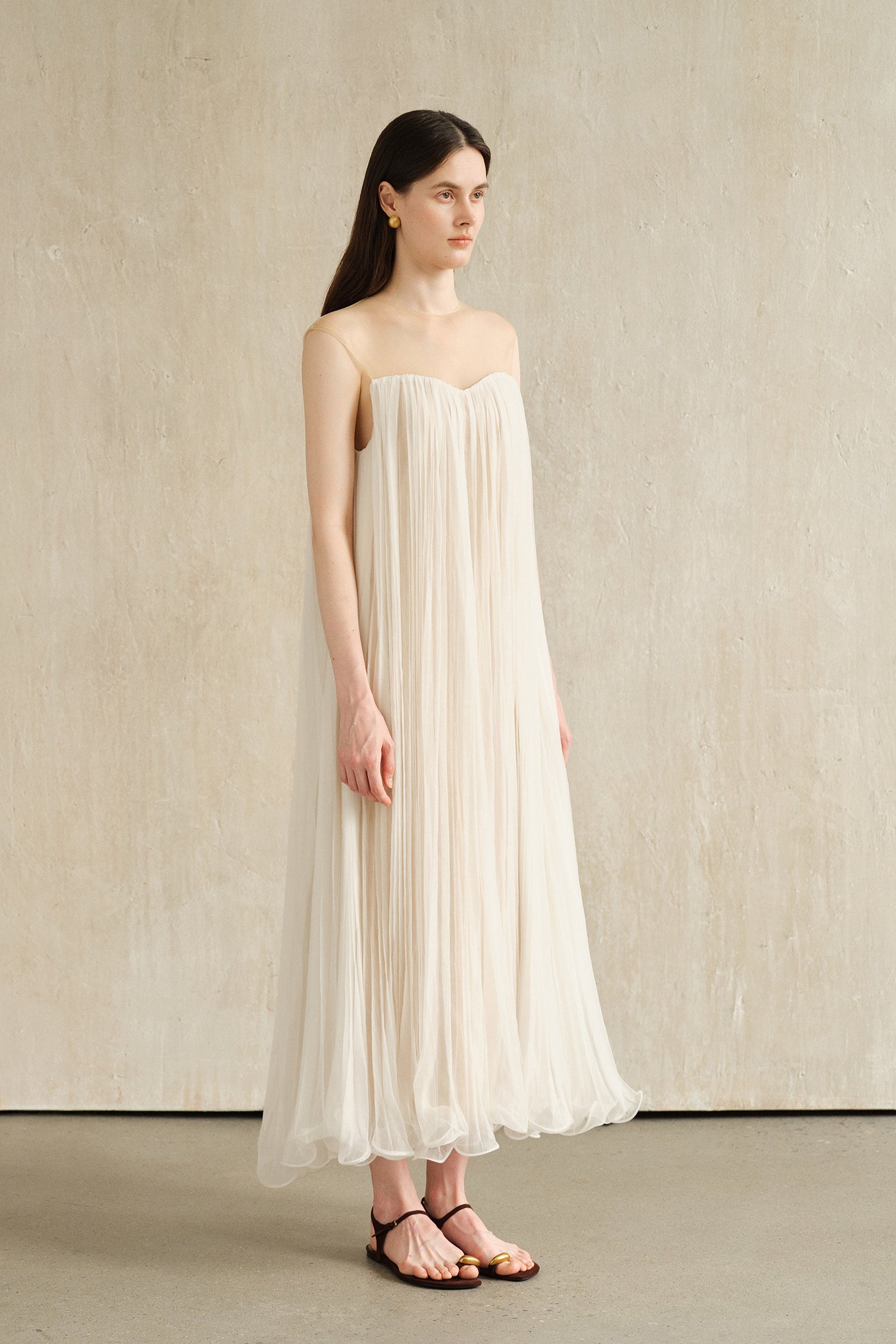 Rumi Long Dress (White Veil)