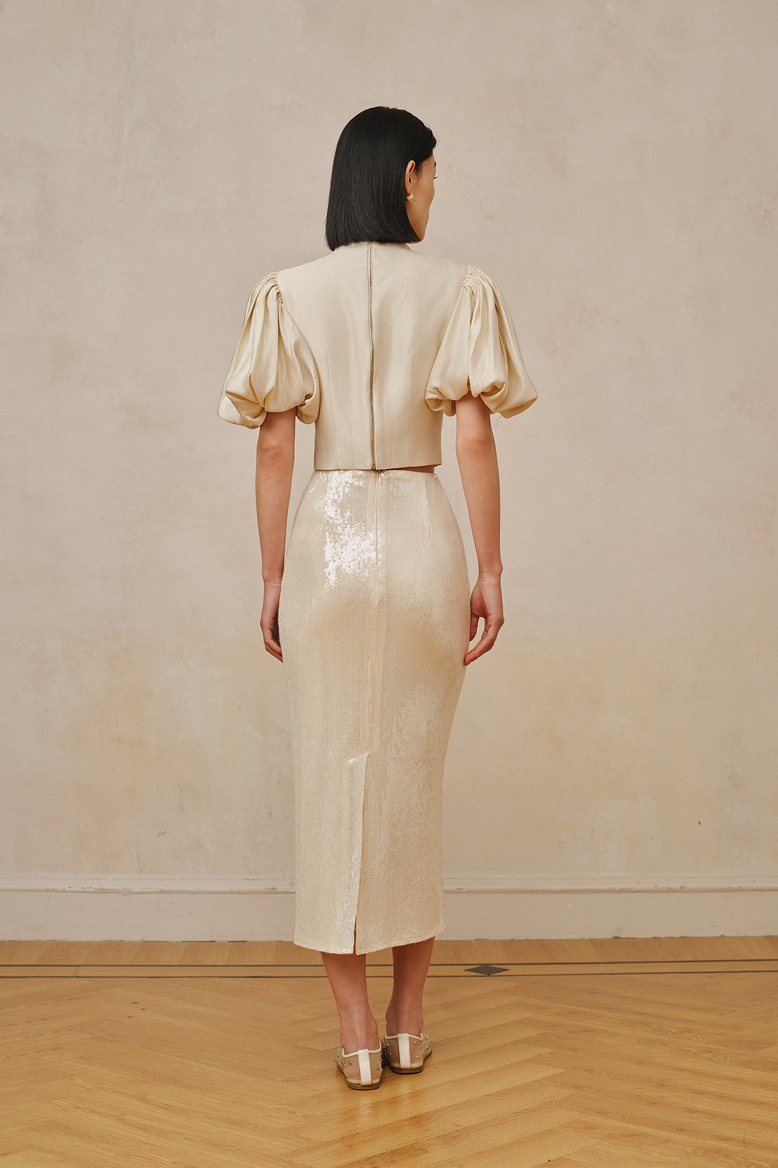 Jaded Midi Skirt (Porcelain Cream)