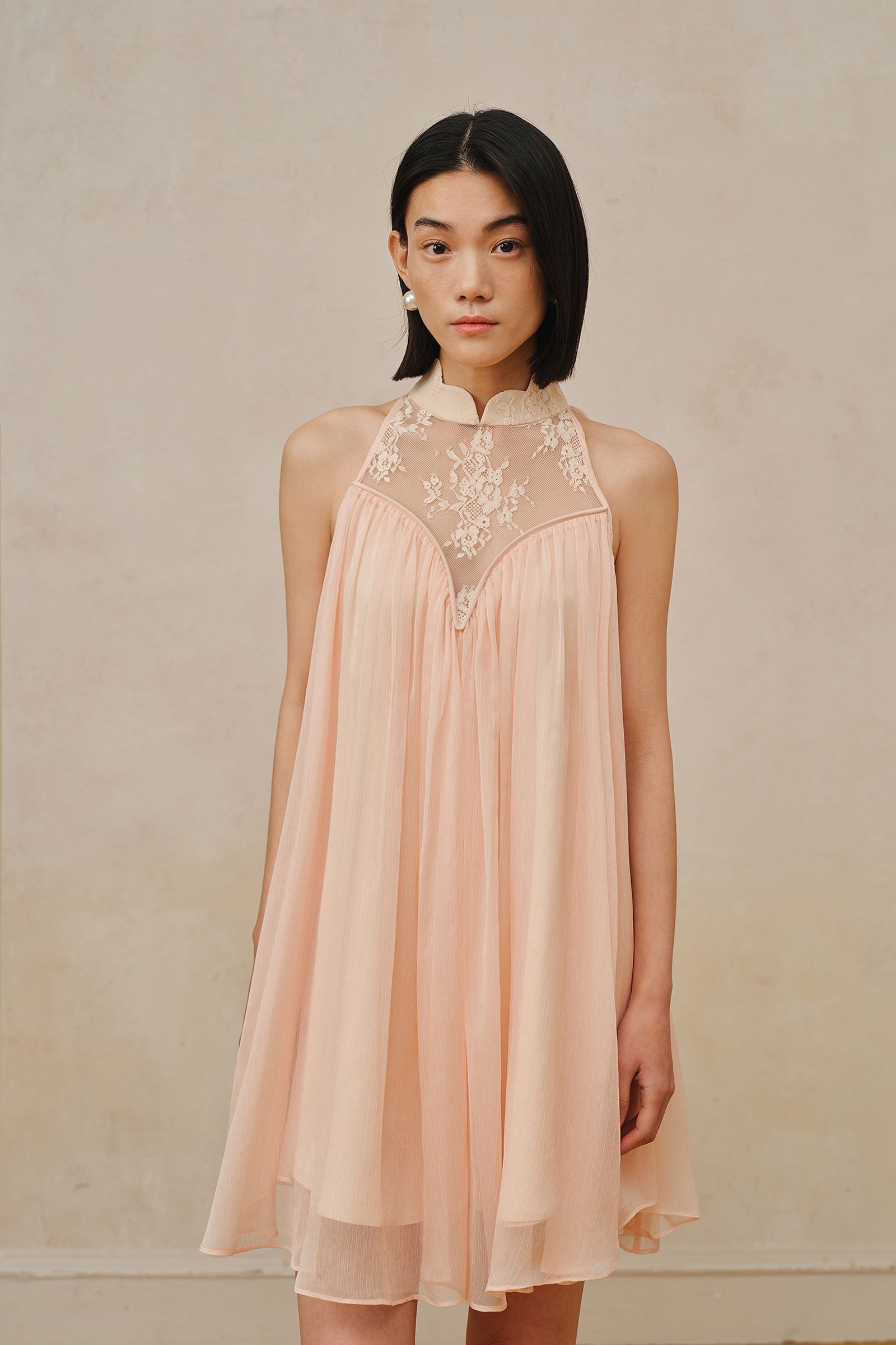 Heir Dress (Feather Blush)