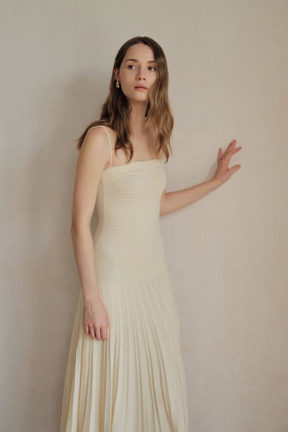Phyllo Midi Knit Dress (Curd)